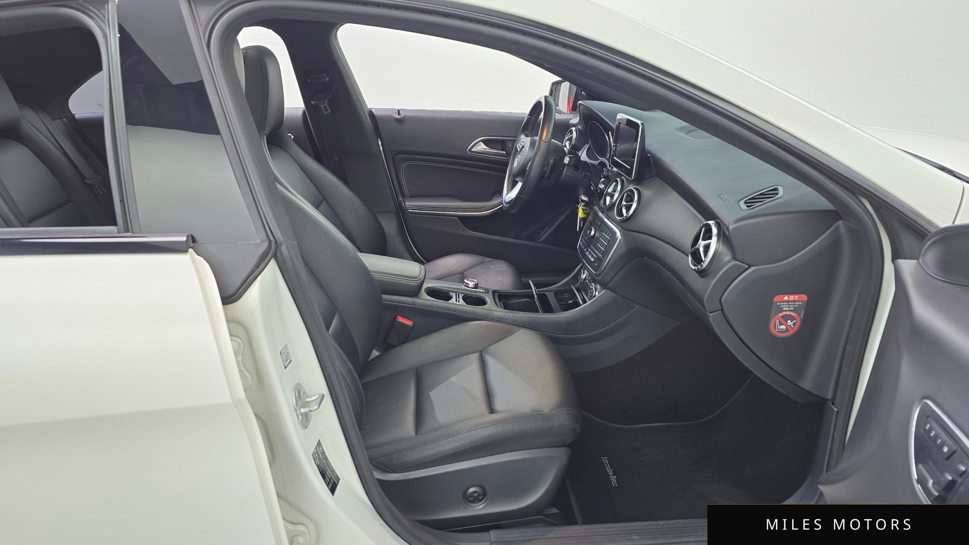 Mercedes-Benz CLA-Class C117 2015 — миниатюра 11