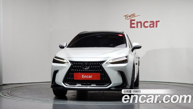 Лексус NX350h 2025 — миниатюра 3