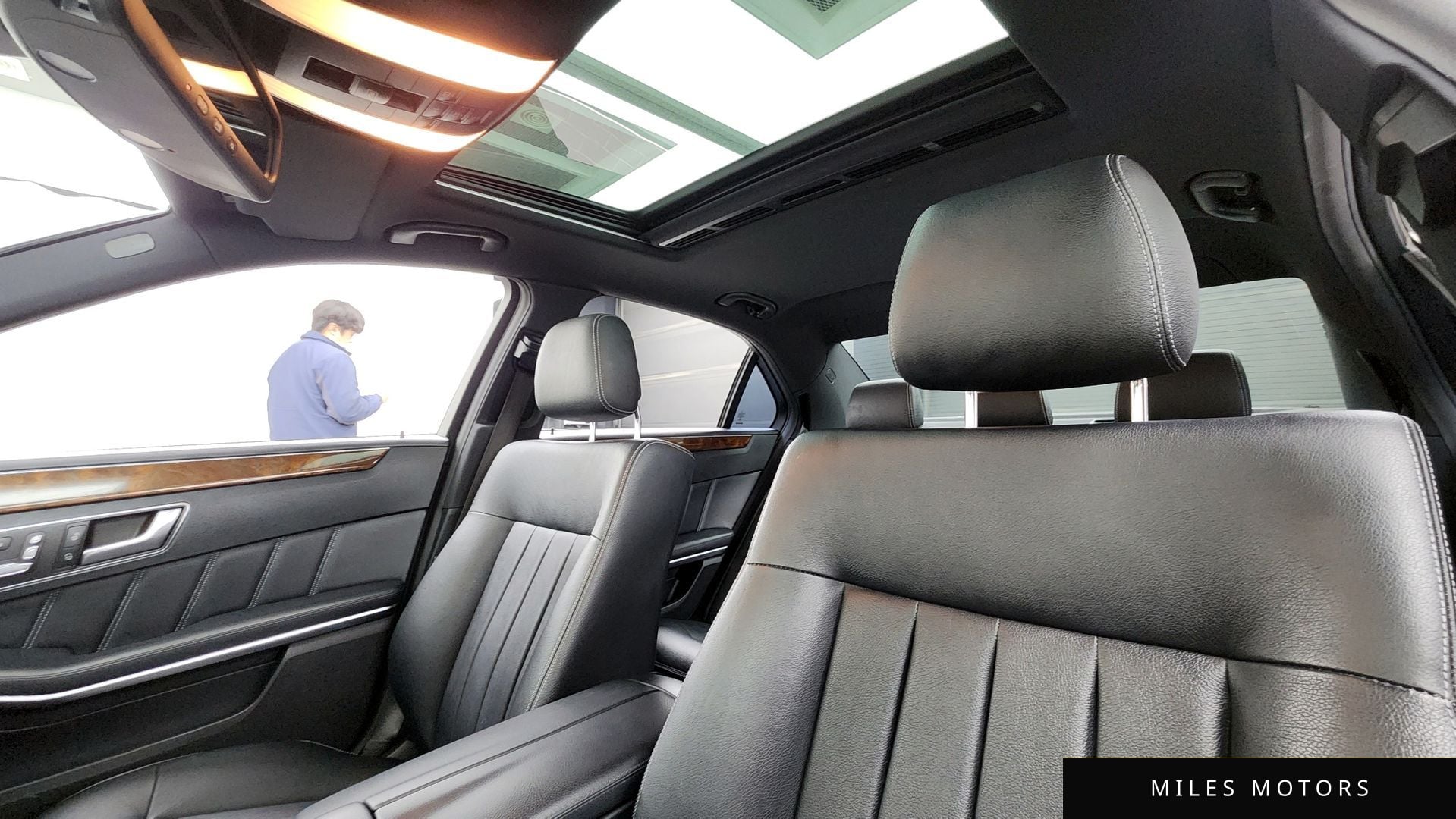 Mercedes-Benz E-Class W212 2016 — миниатюра 18