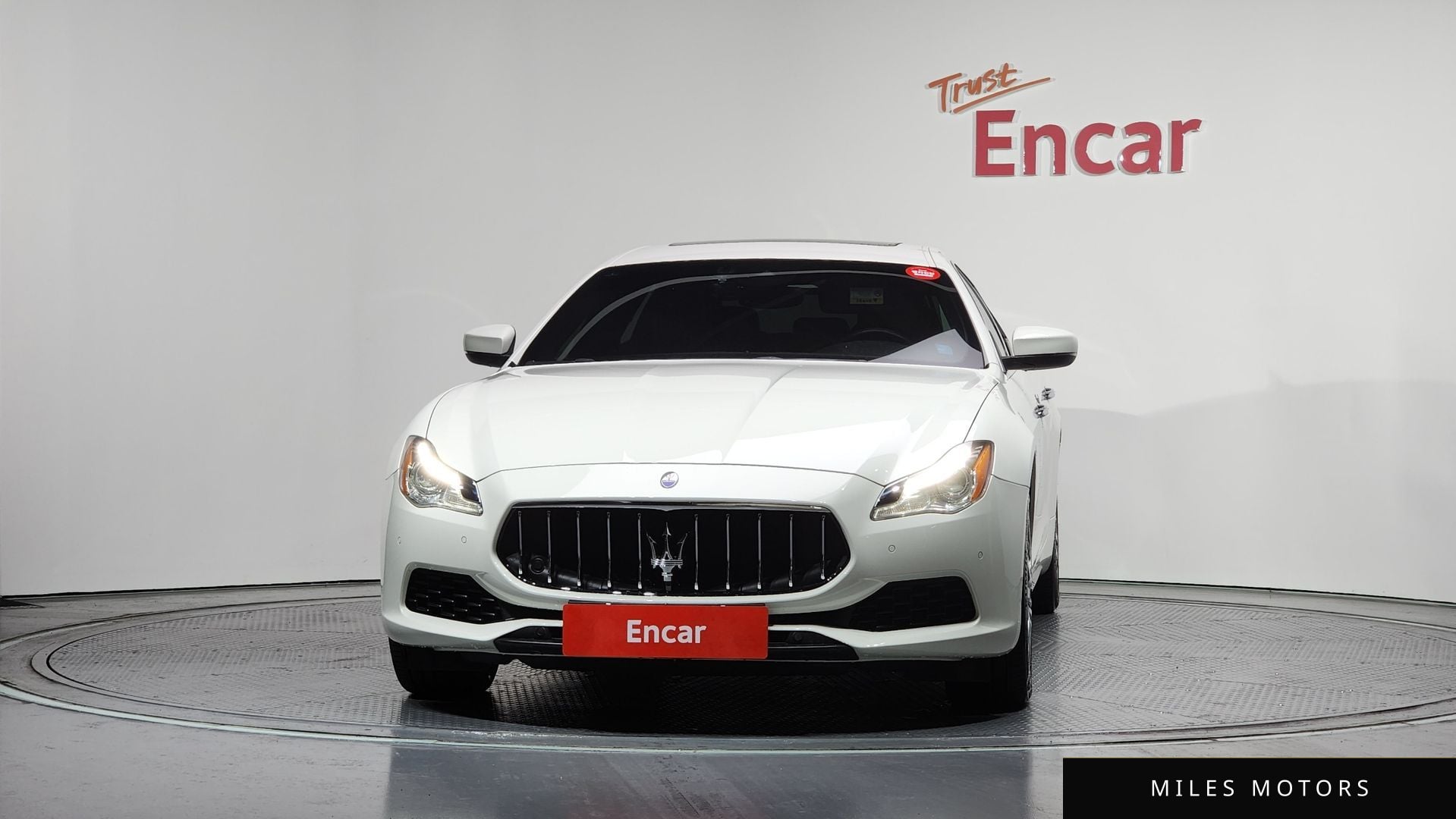 Maserati 콰트로포르테 2017 — миниатюра 3