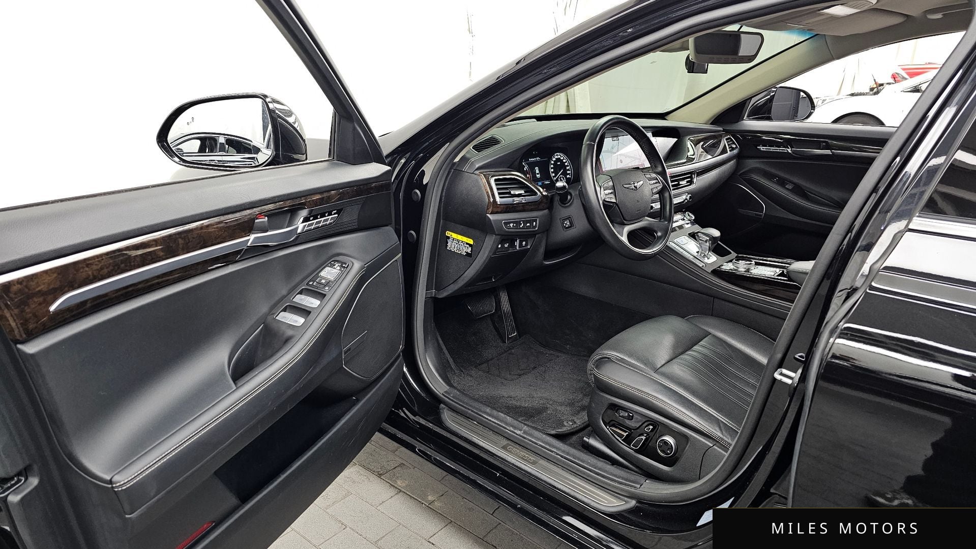 Genesis G90 2020 — миниатюра 5