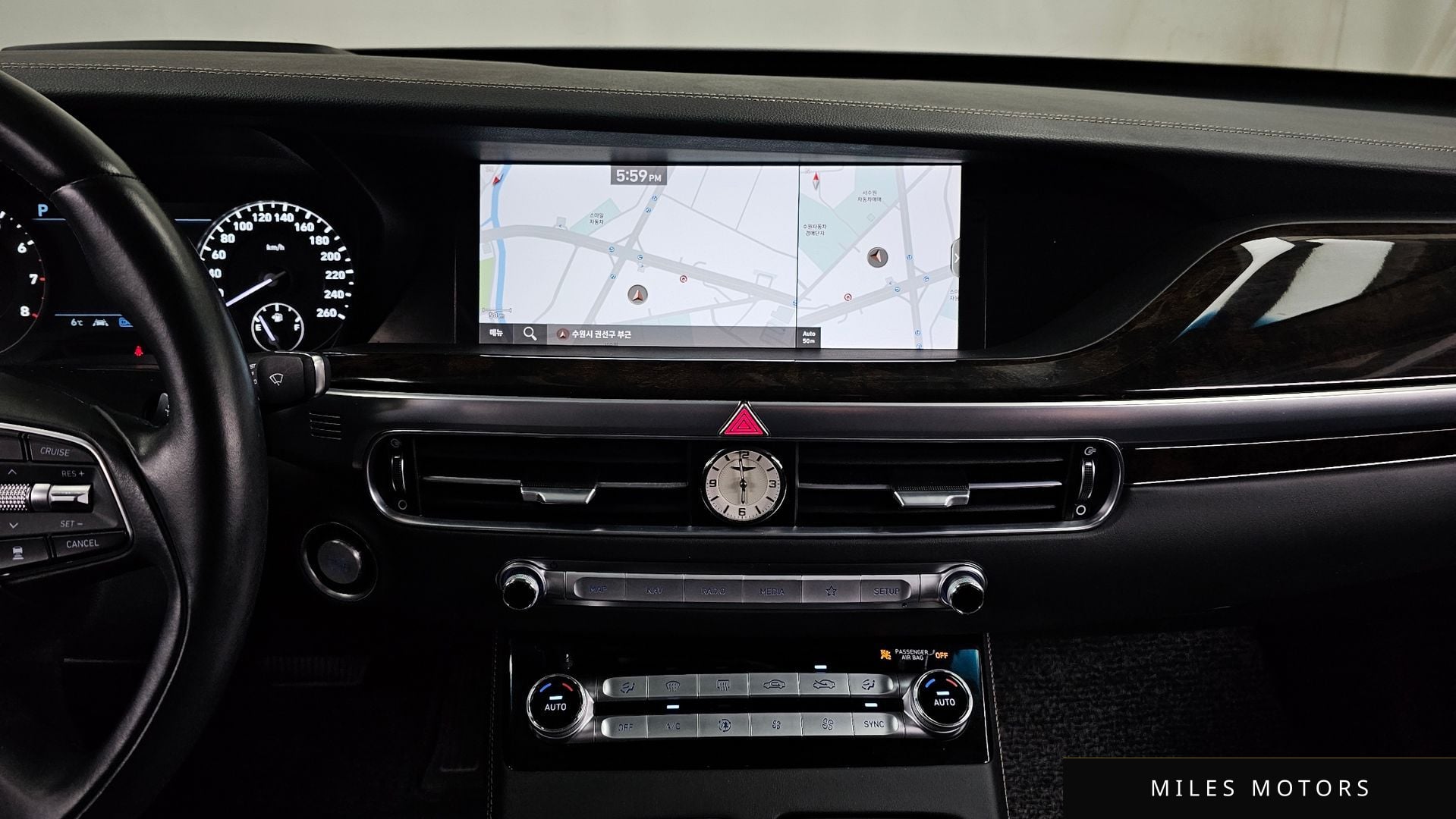 Genesis G90 2020 — миниатюра 11
