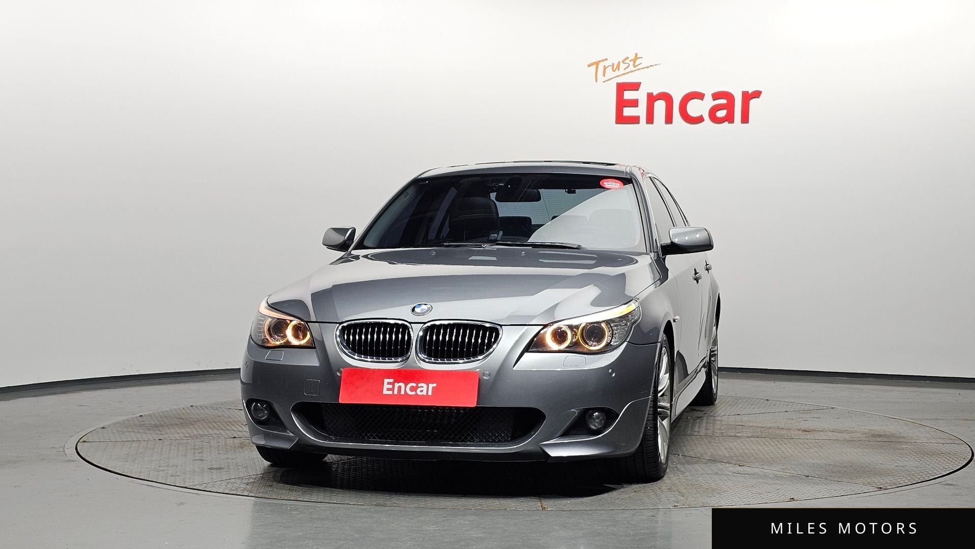BMW 5 Series (E60) 2009 — миниатюра 3
