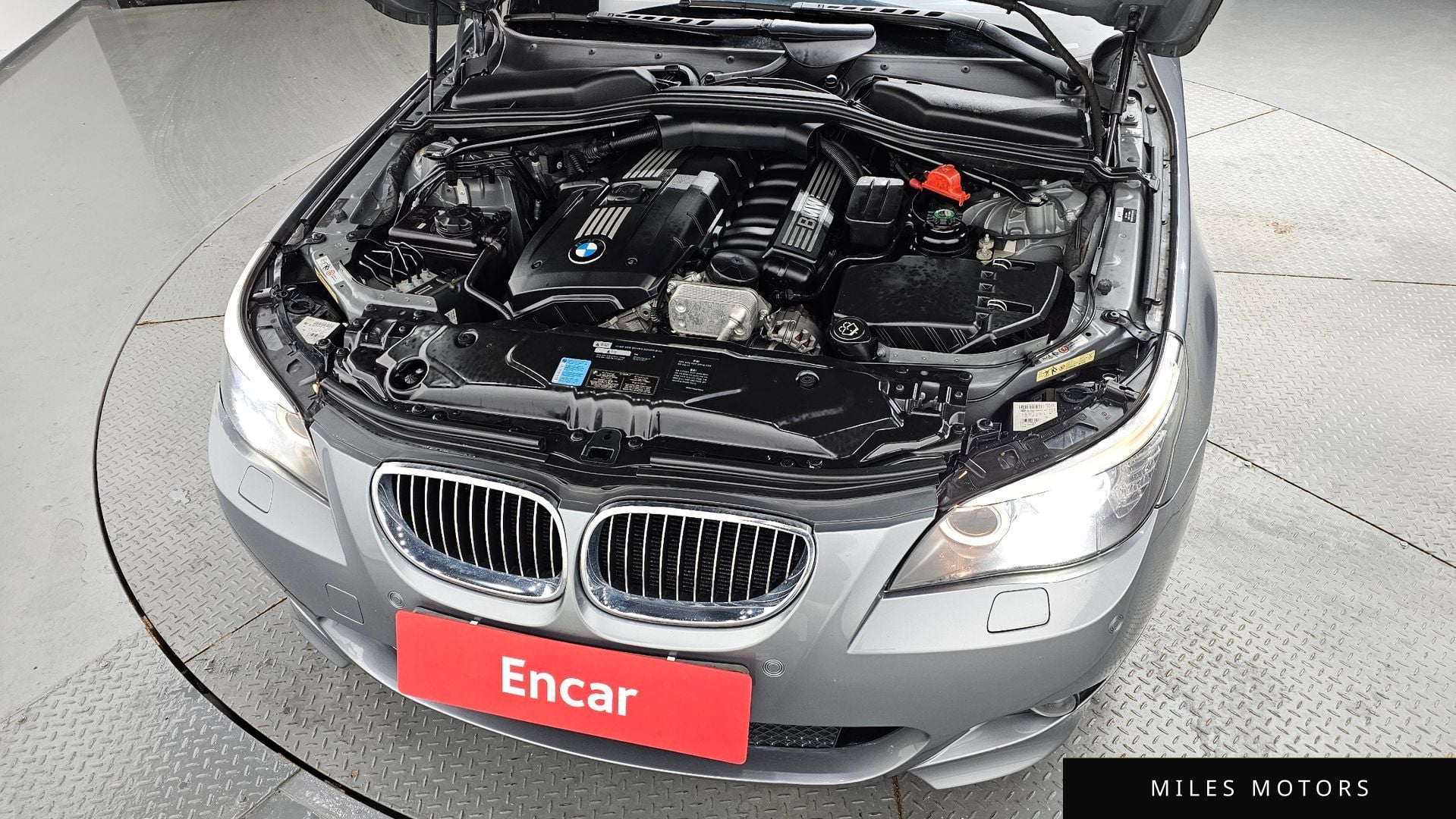 BMW 5 Series (E60) 2009 — миниатюра 6