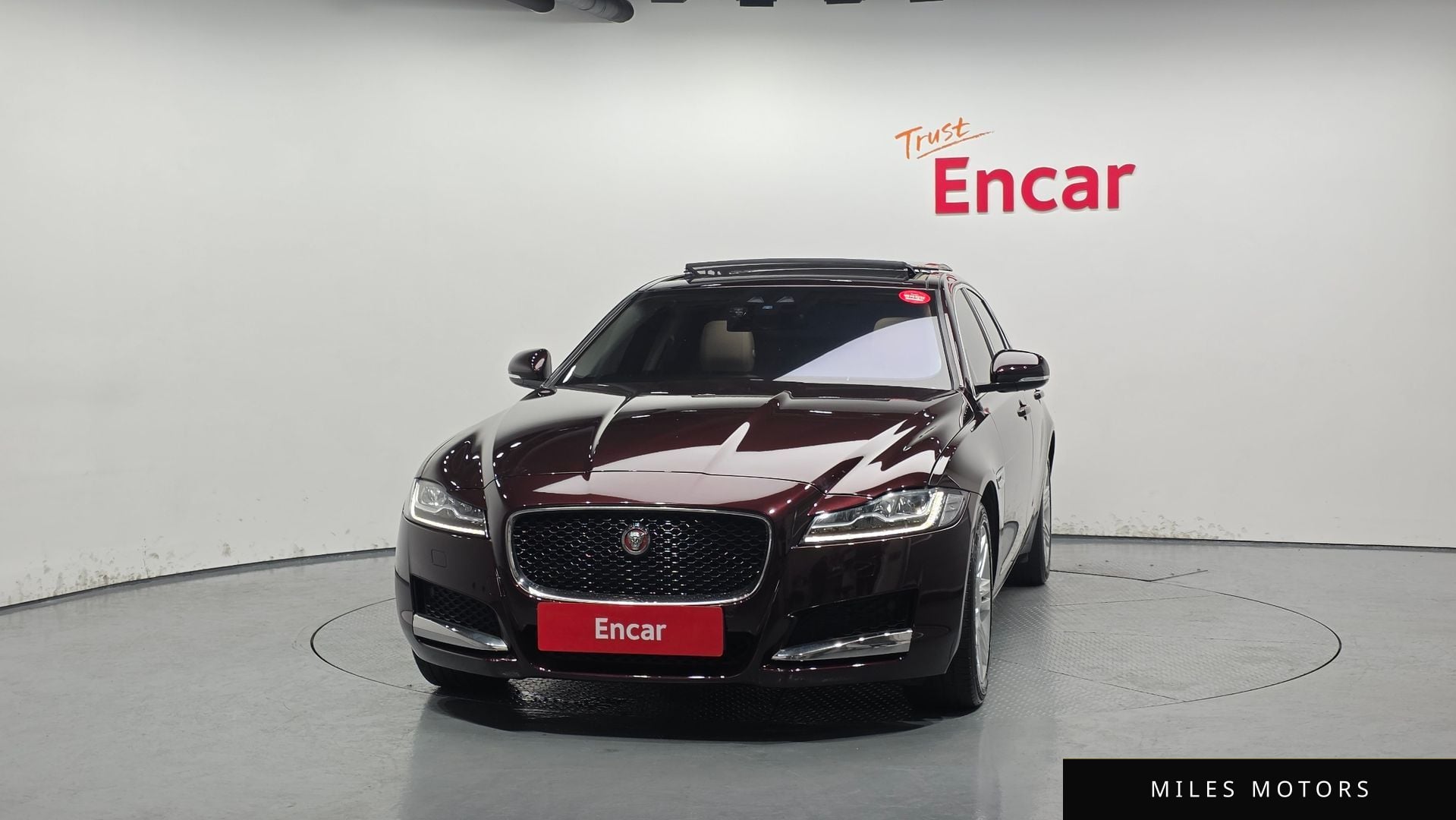 Jaguar XF (X260) 2017 — миниатюра 3