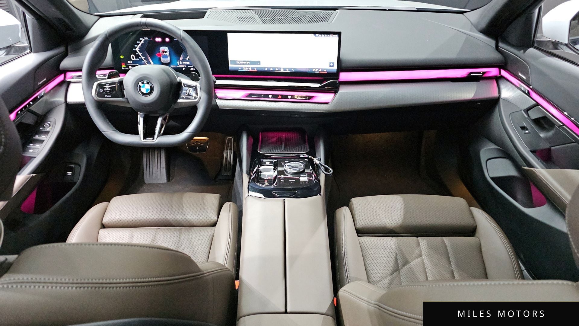 BMW 5 Series (G60) 2025 — миниатюра 7