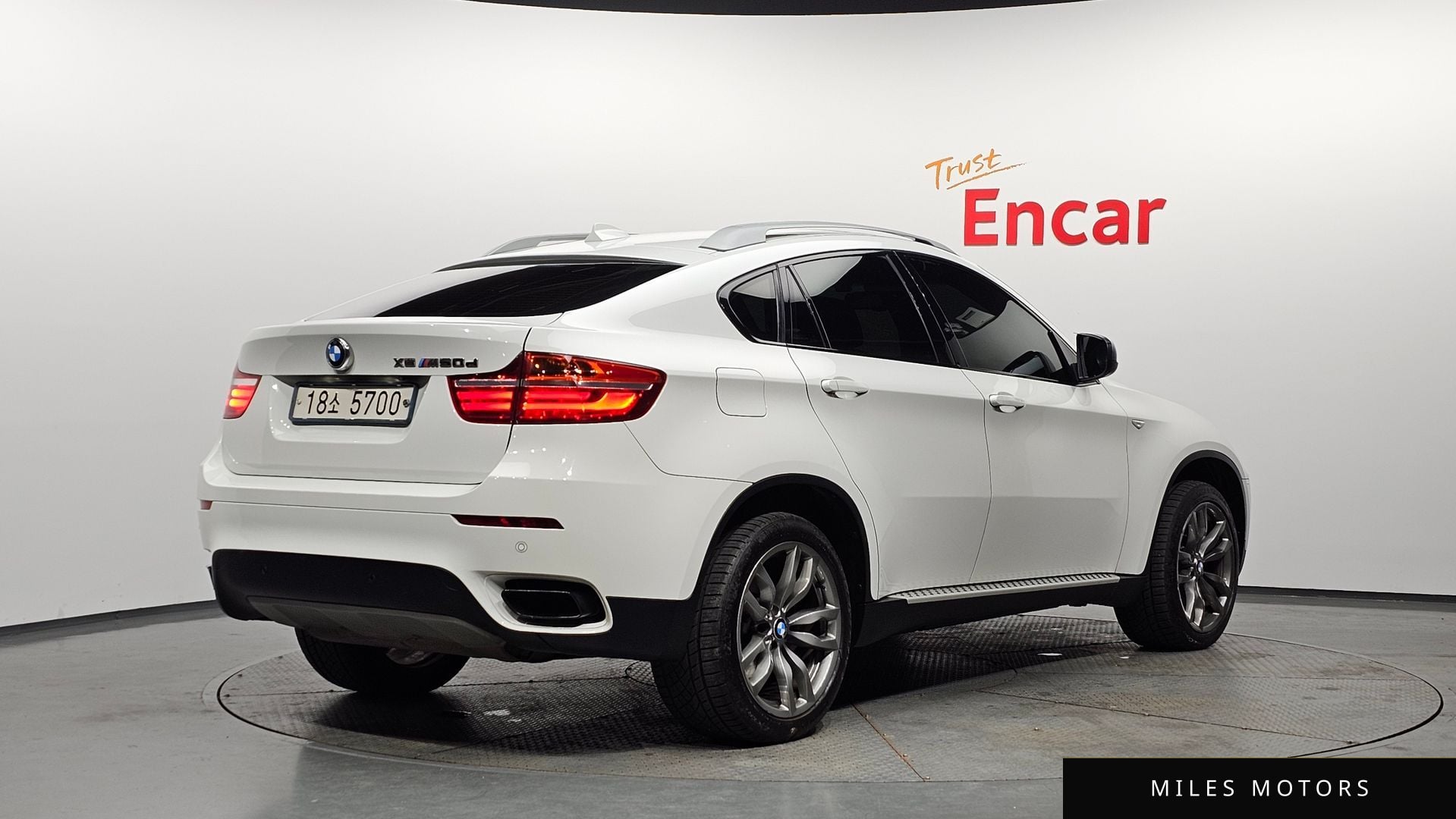 BMW X6 (E71) 2014 — миниатюра 2