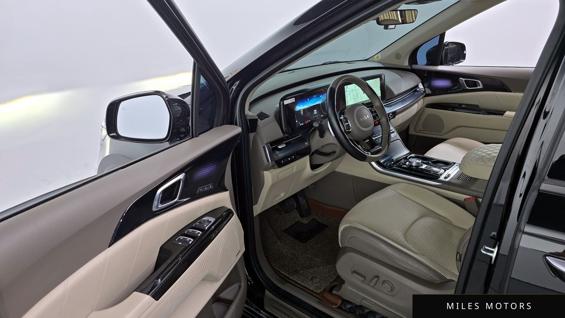 Kia Carnival 2023 — миниатюра 10