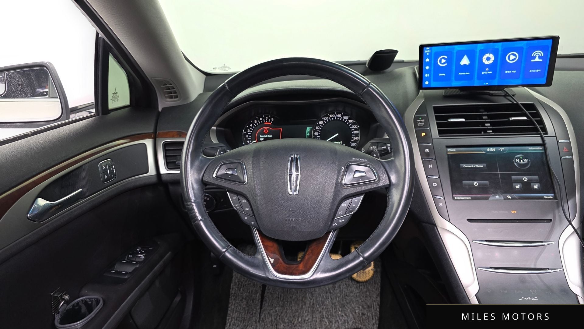 Lincoln MKZ 2015 — миниатюра 13