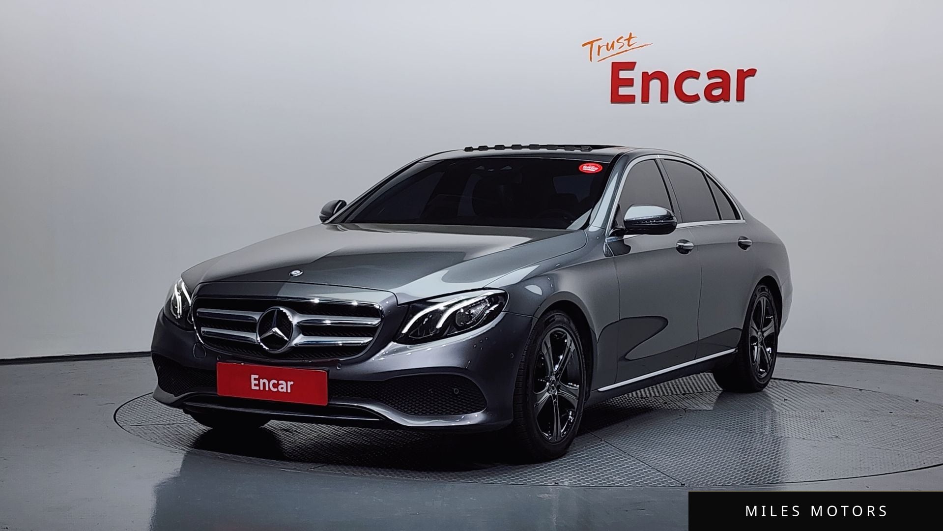 Mercedes-Benz E-클래스 W213 2017