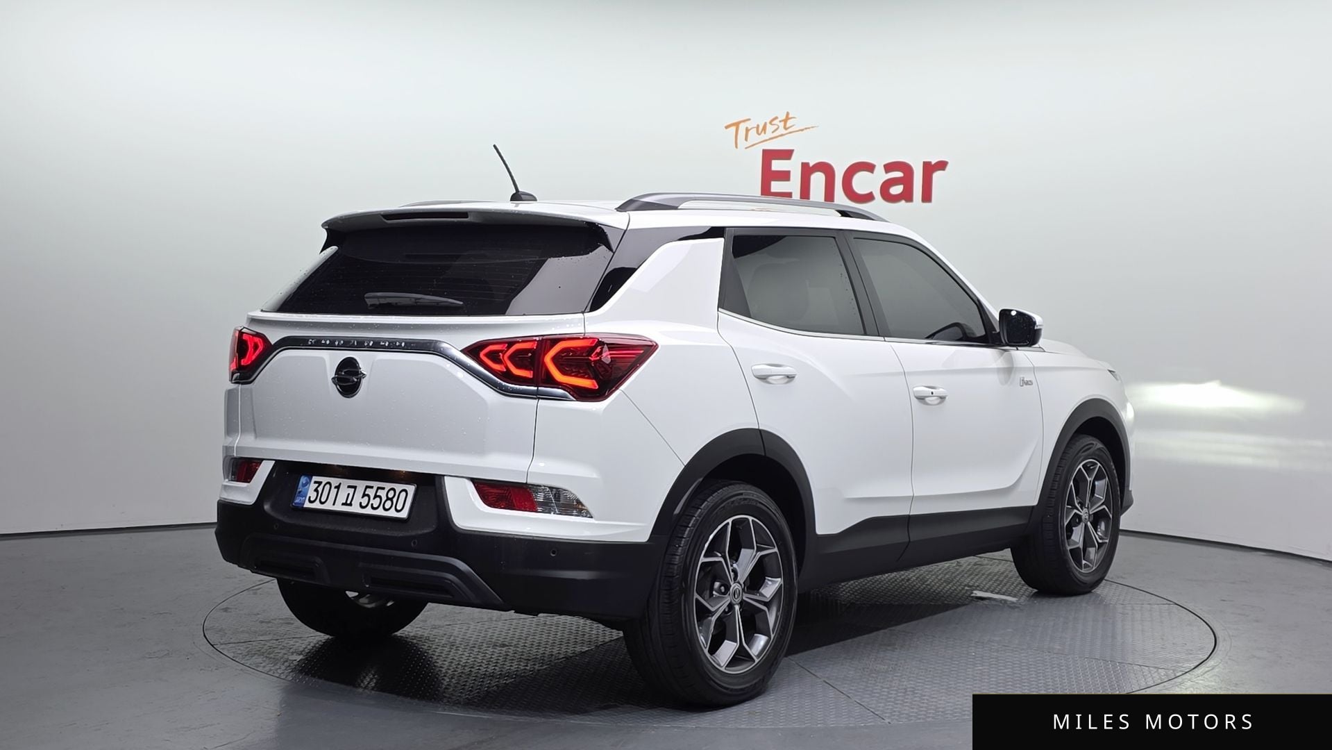 KG Mobility Beautiful Korando 2022 — миниатюра 2