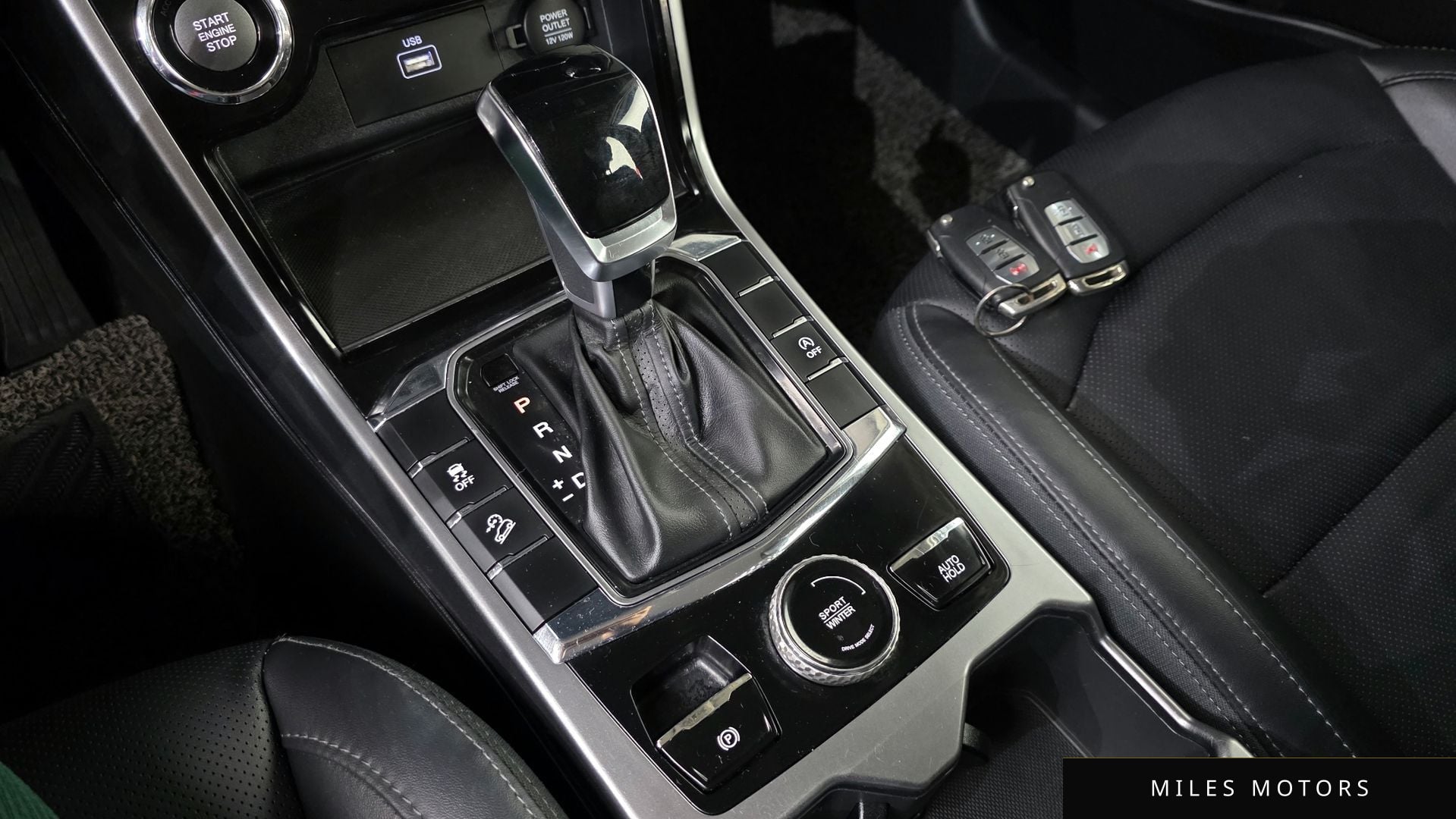KG Mobility Beautiful Korando 2022 — миниатюра 9