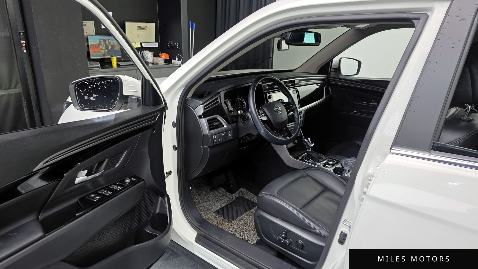 KG Mobility Beautiful Korando 2022 — миниатюра 10