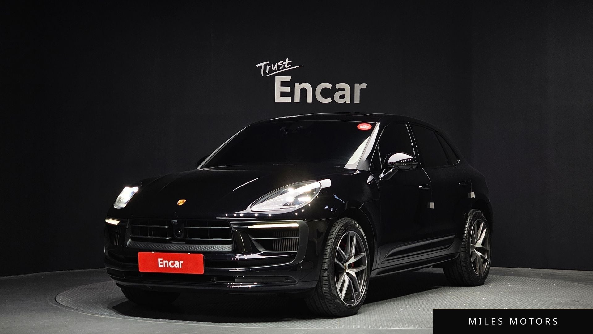 Porsche Macan 2022 — фото 1 из 12