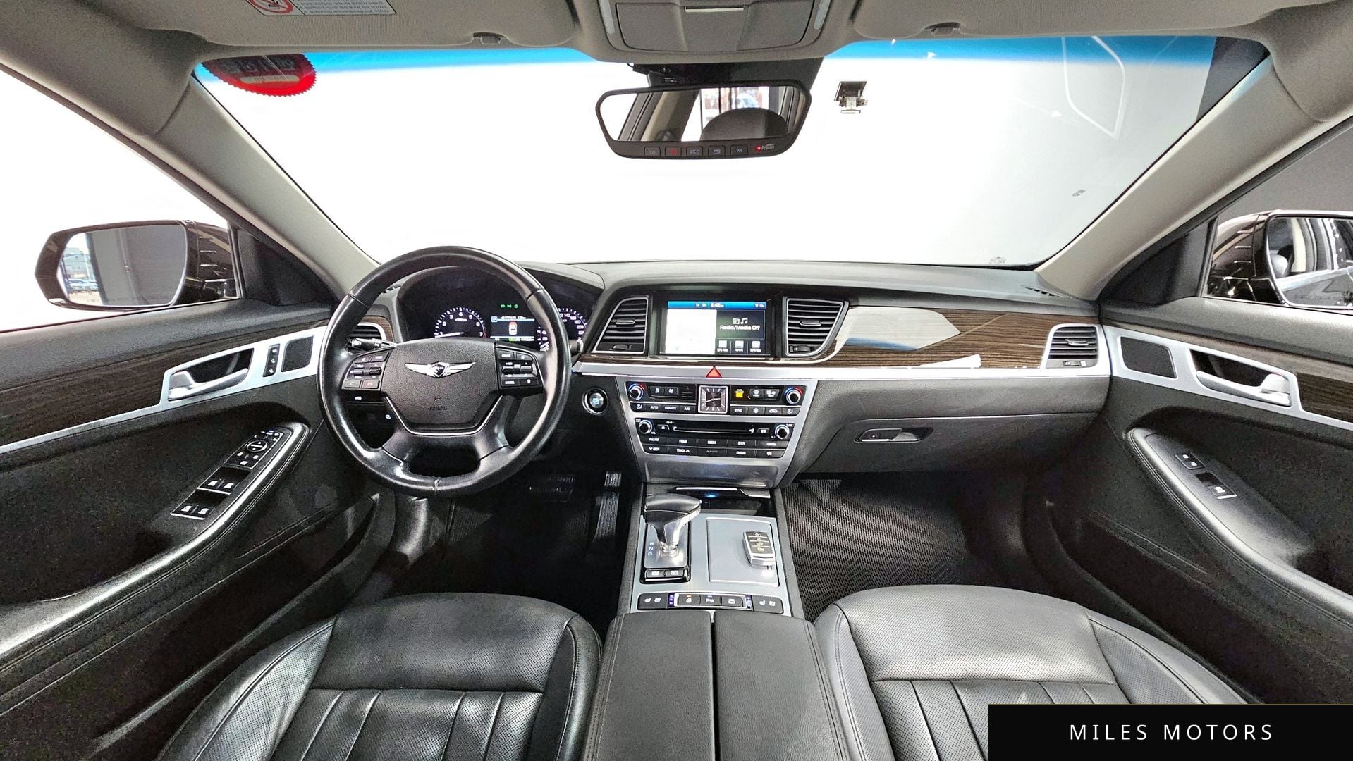 Genesis G80 2018 — миниатюра 7