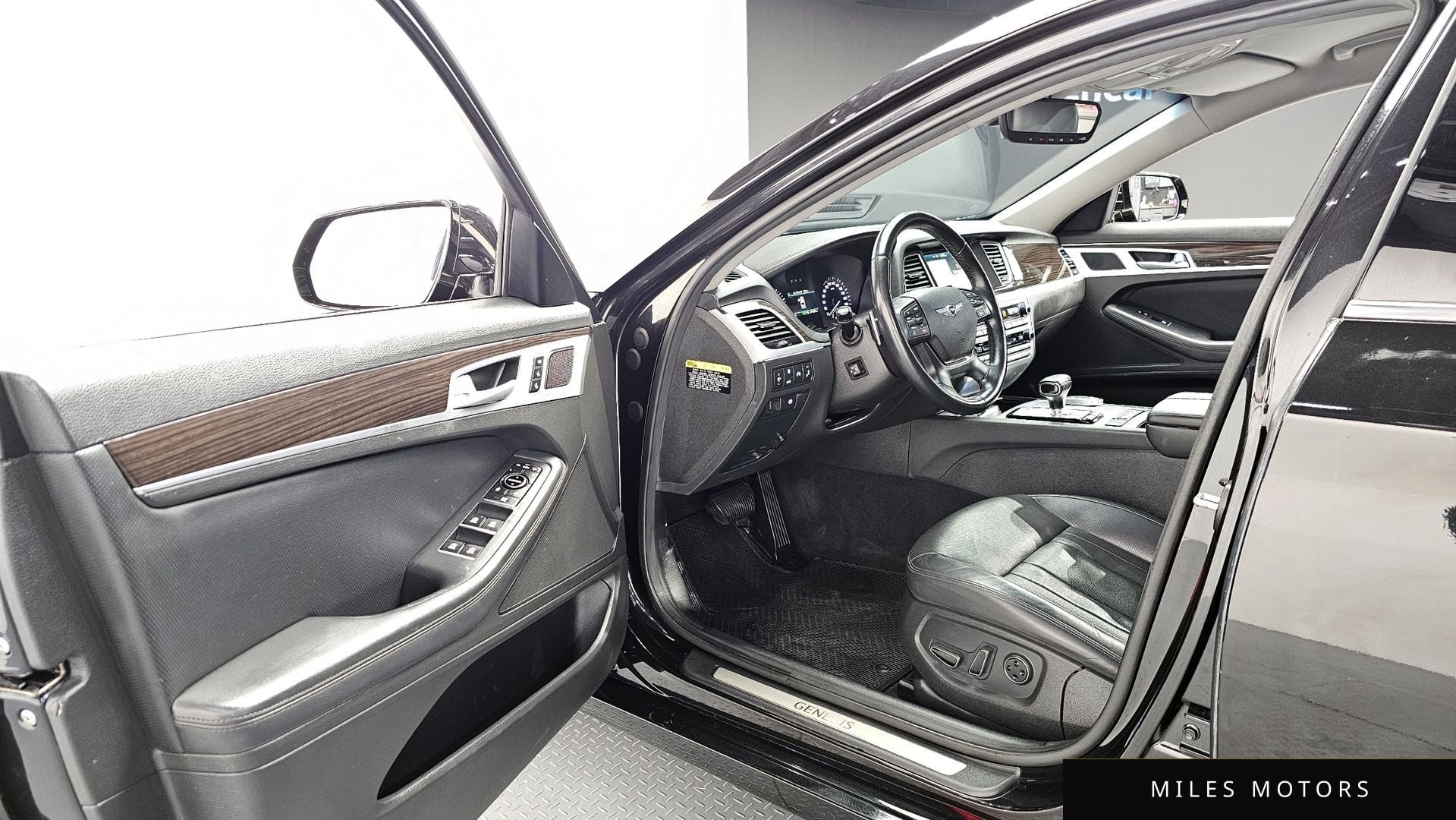 Genesis G80 2018 — миниатюра 11