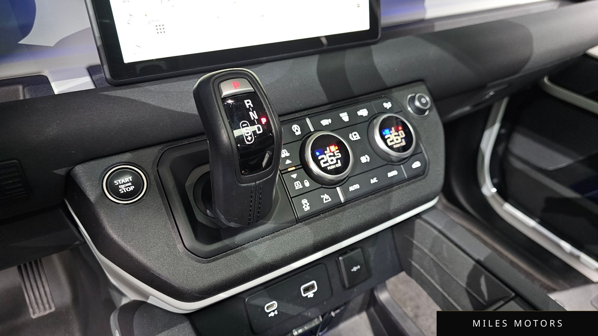 Land Rover 디펜더 (L663) 2023 — миниатюра 9