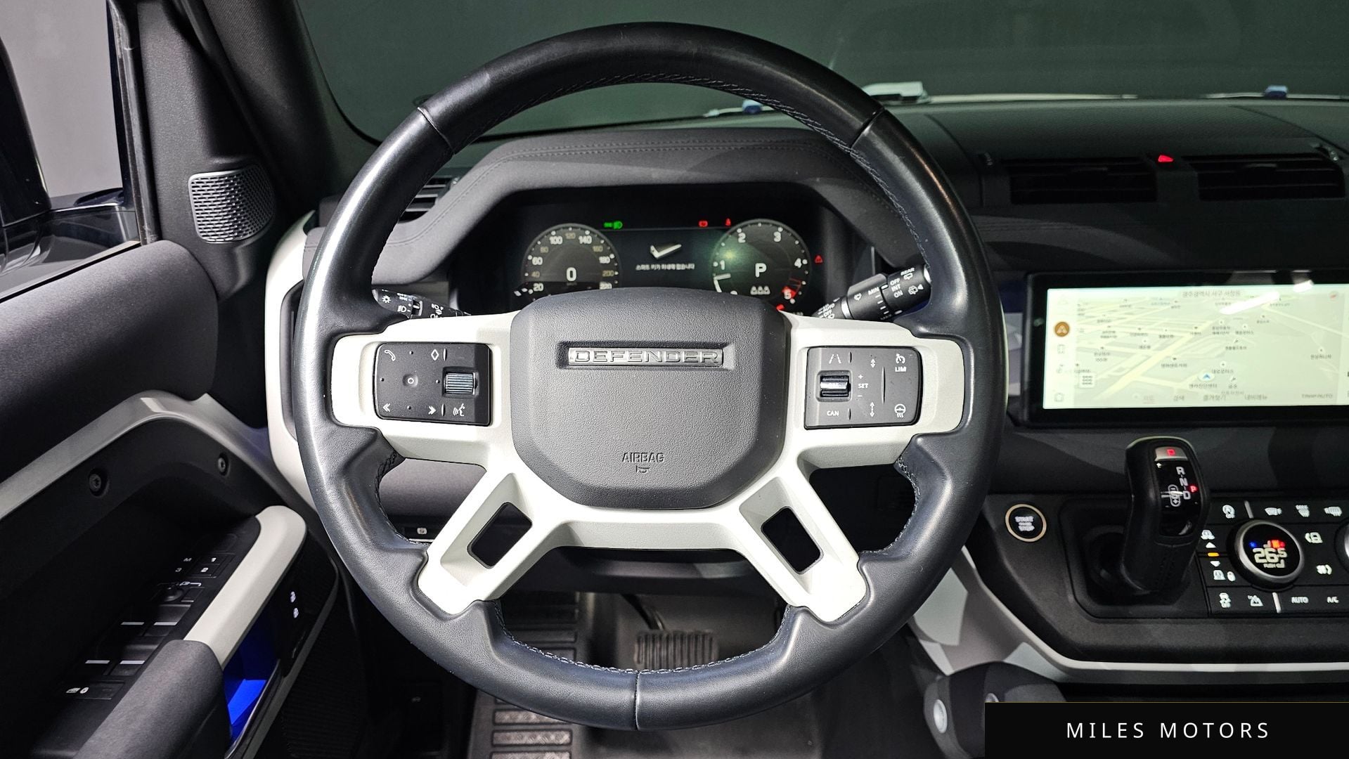 Land Rover 디펜더 (L663) 2023 — миниатюра 13