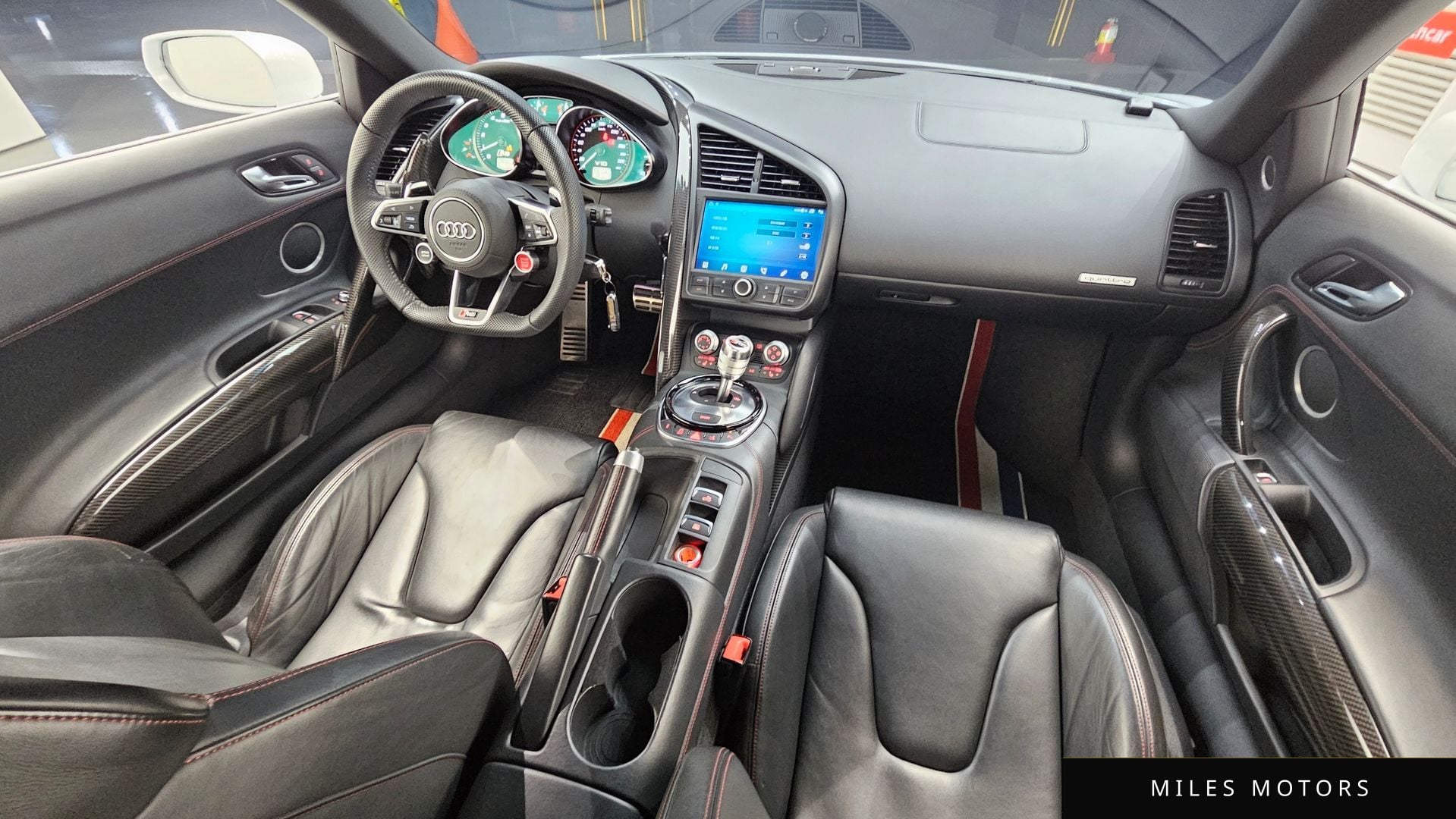 Audi R8 2015 — миниатюра 7