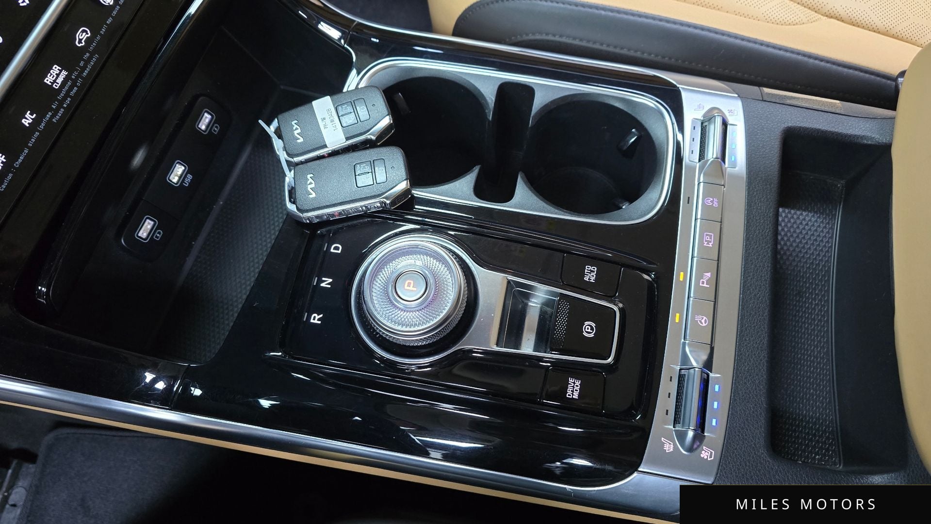 Kia Carnival 2023 — миниатюра 9