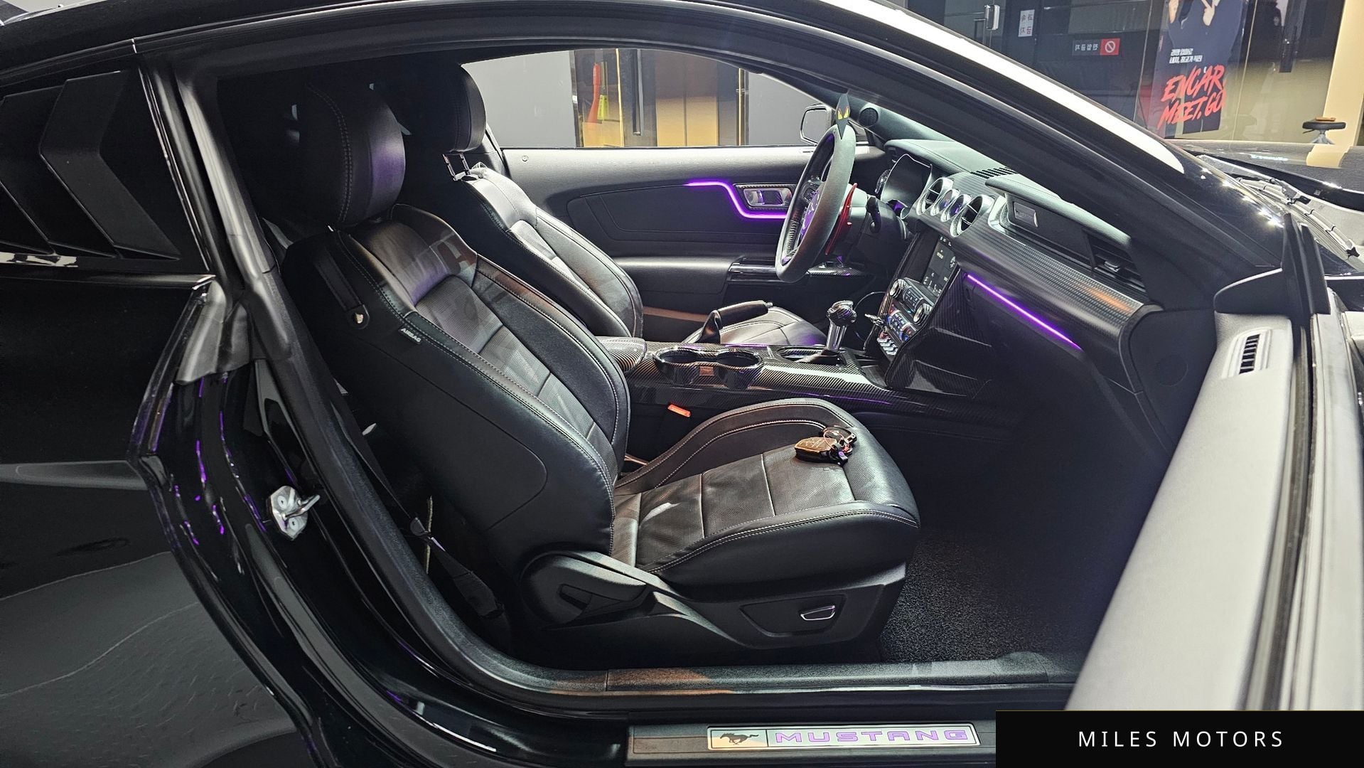 Ford Mustang 2018 — миниатюра 10