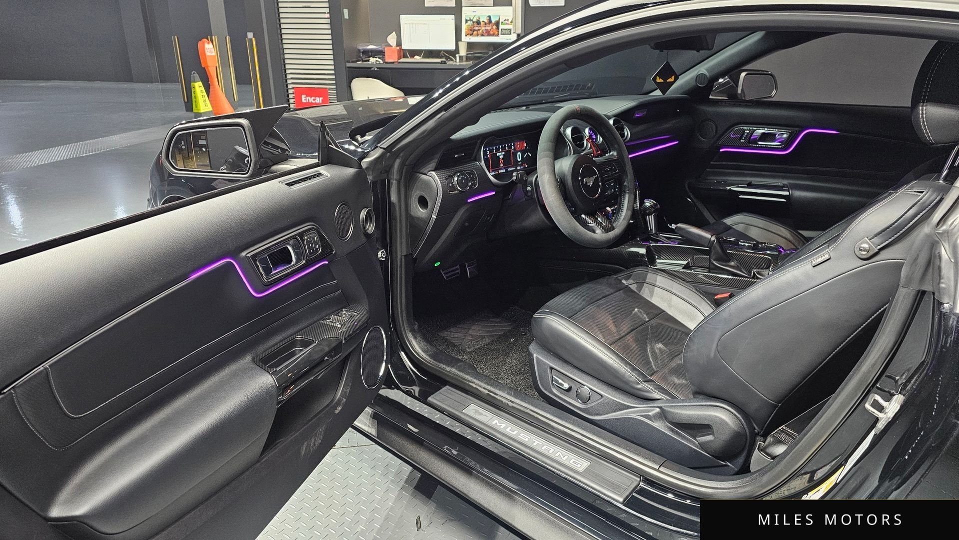 Ford Mustang 2018 — миниатюра 11