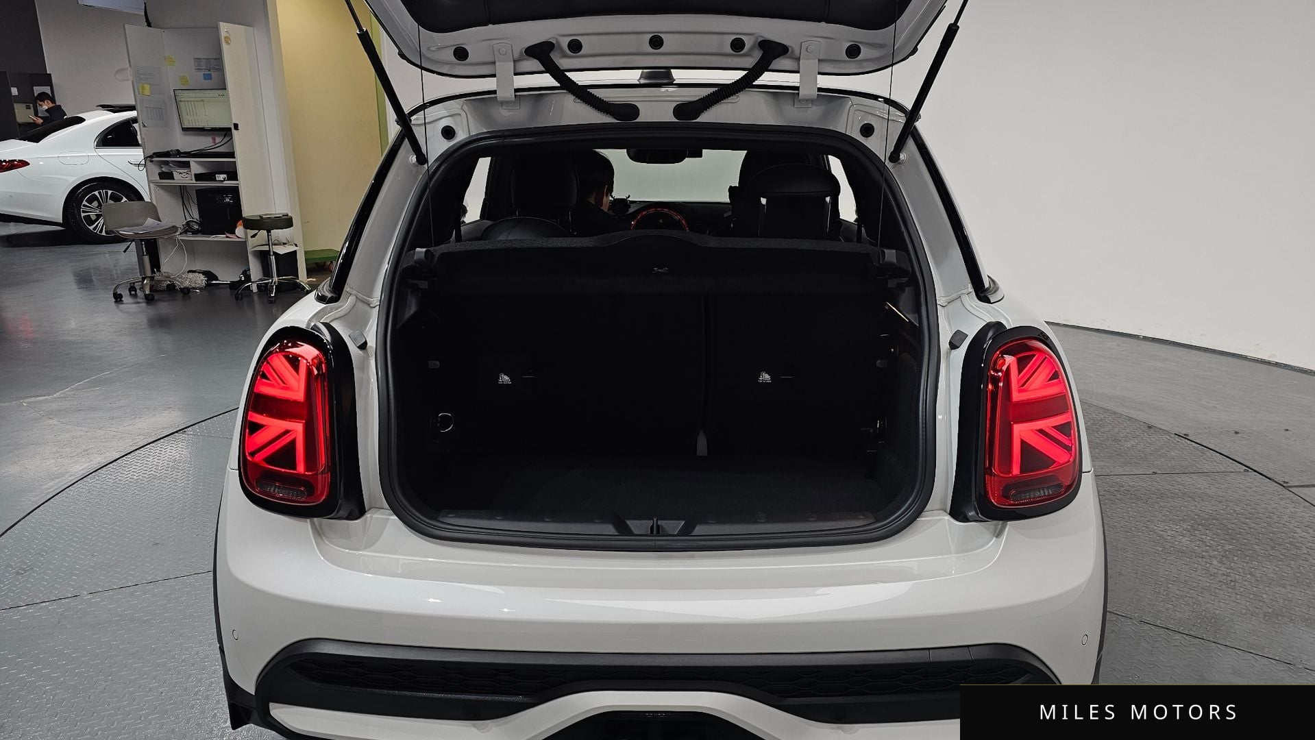 MINI 쿠퍼 S 2024 — миниатюра 20