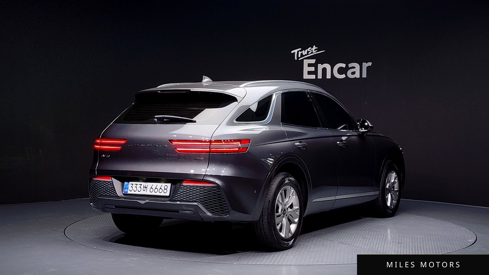 Genesis GV70 2022 — миниатюра 2