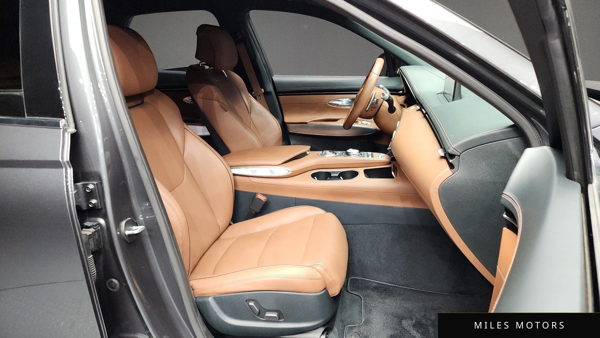 Genesis GV70 2022 — миниатюра 11
