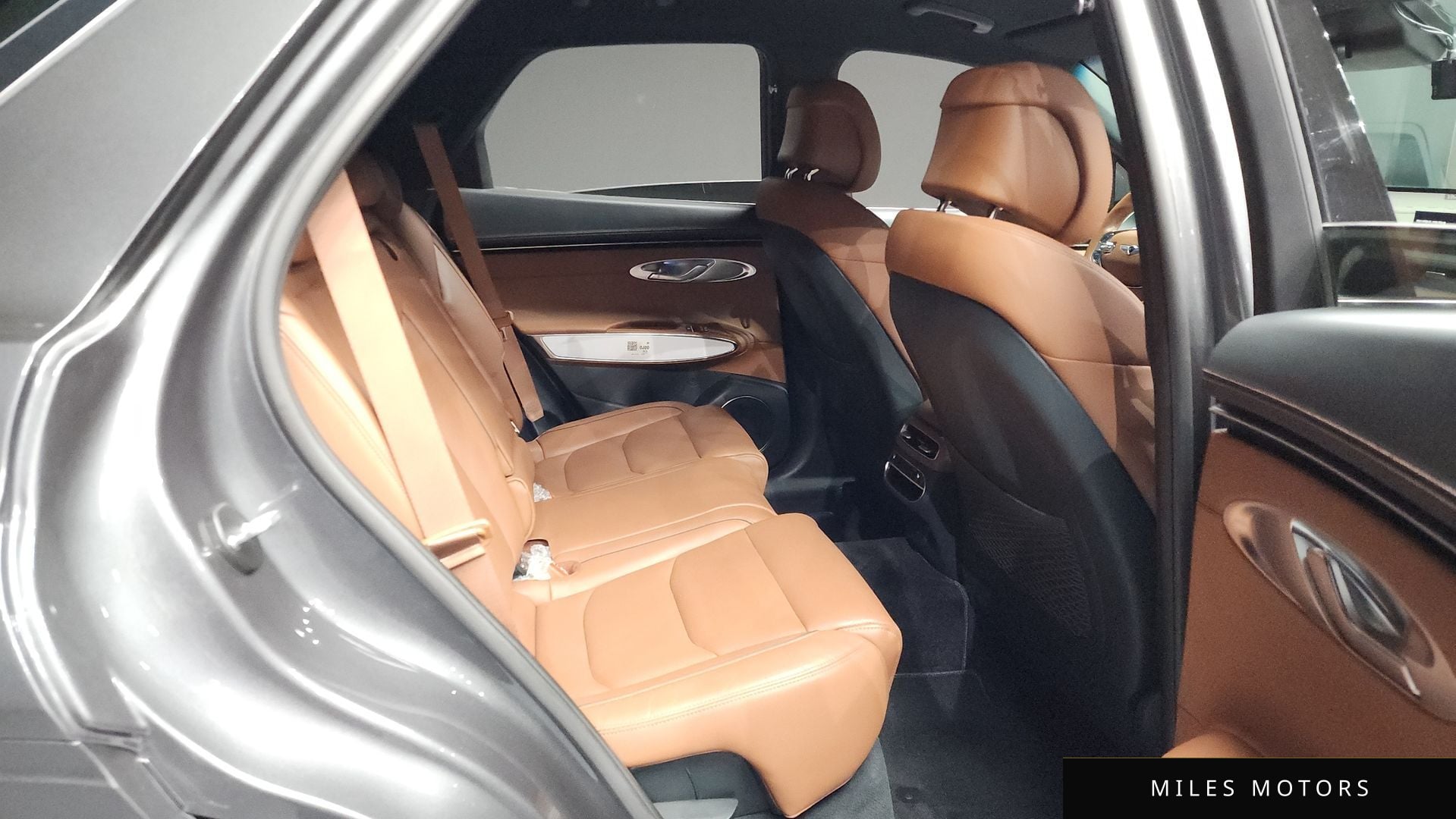 Genesis GV70 2022 — миниатюра 12