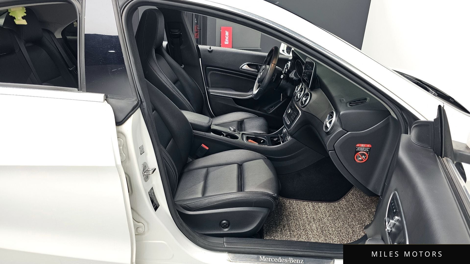 Mercedes-Benz CLA-Class C117 2018 — миниатюра 11