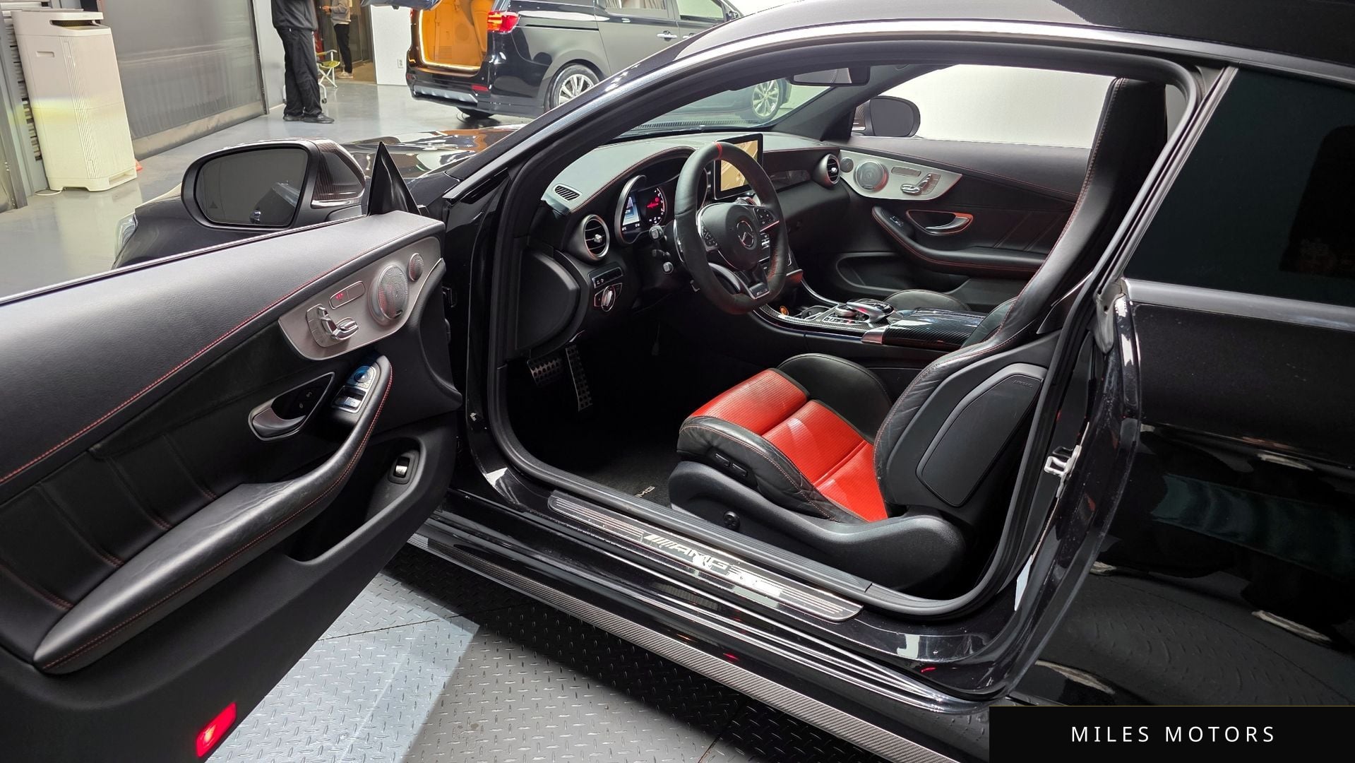 Mercedes-Benz C-Class W205 2017 — миниатюра 10