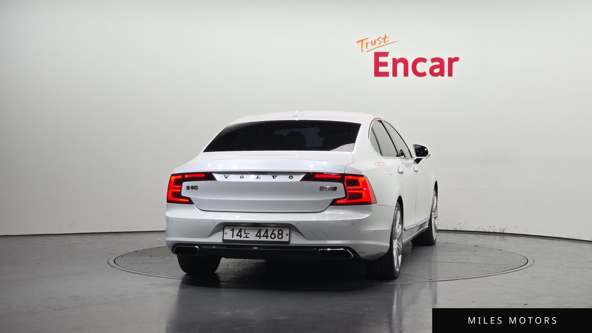 Volvo S90 2017 — миниатюра 4