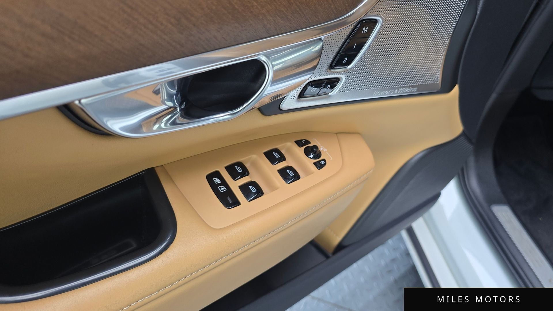 Volvo S90 2017 — миниатюра 14
