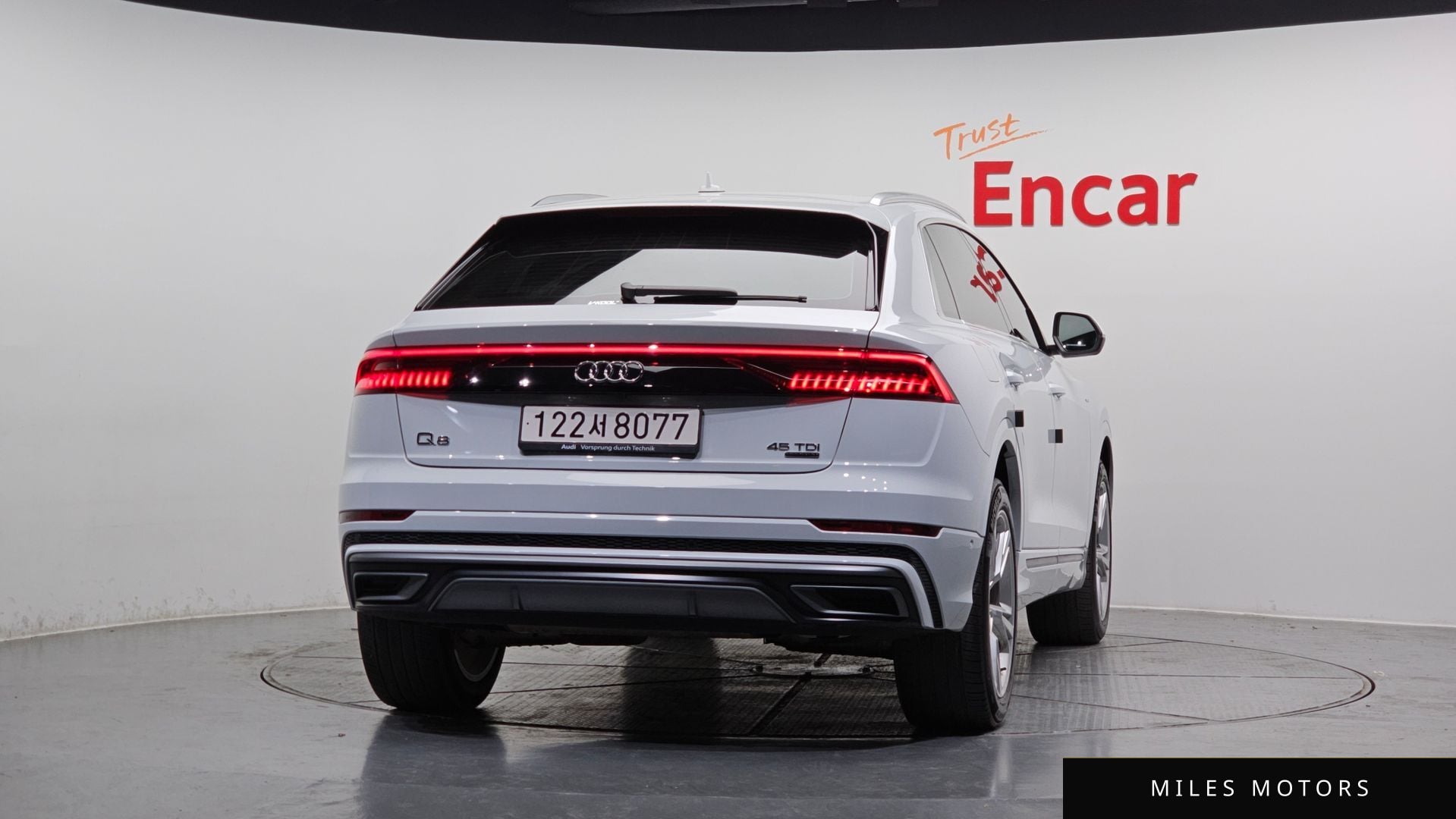 Audi Q8 (4M) 2023 — миниатюра 4