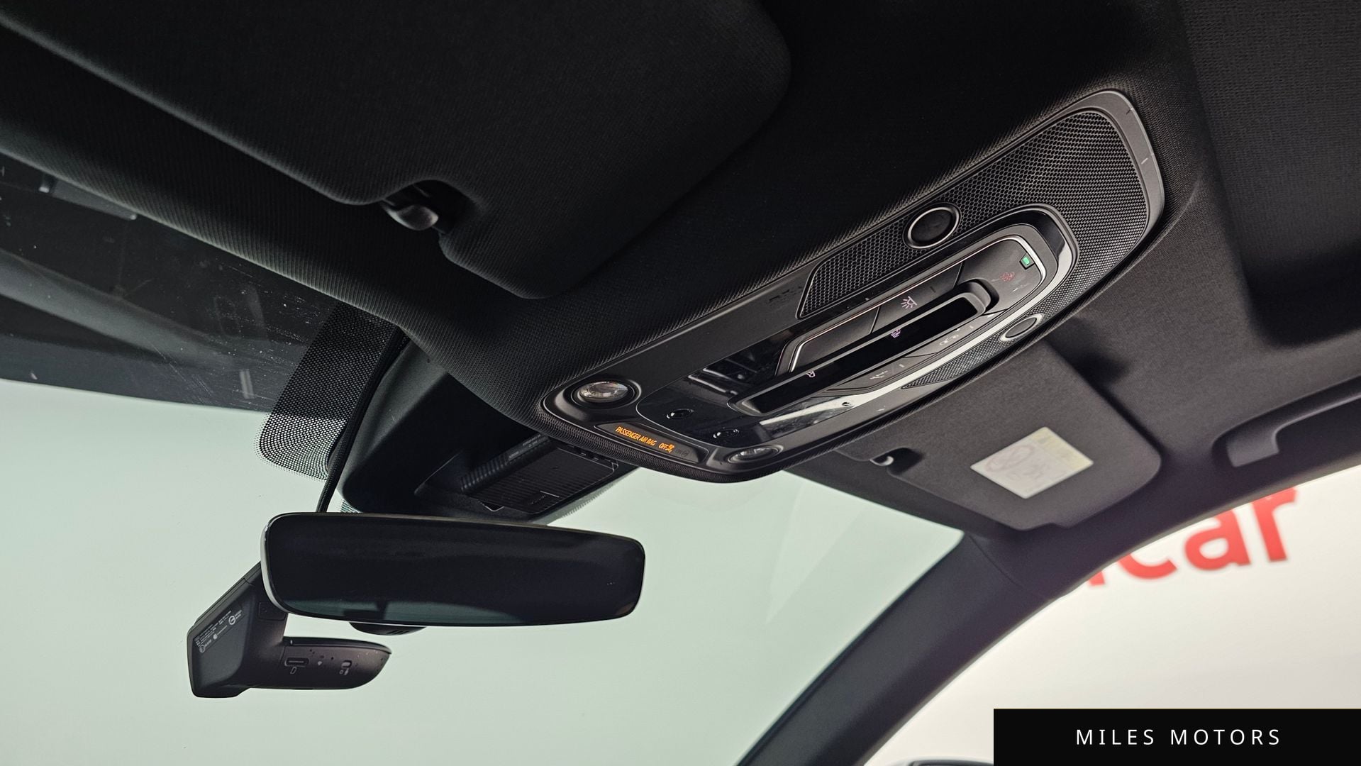 Audi Q8 (4M) 2023 — миниатюра 17