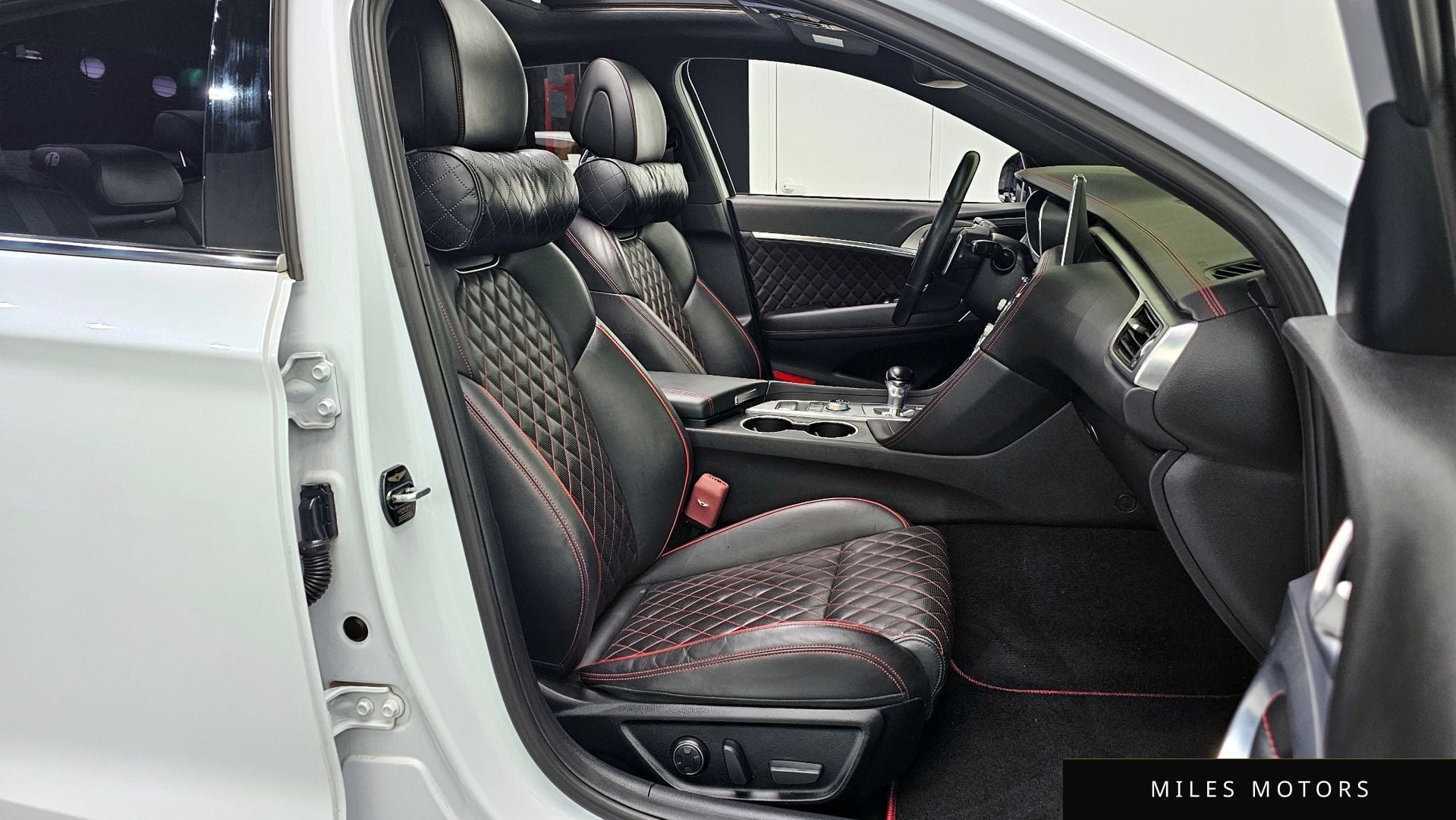 Genesis G70 2019 — миниатюра 10
