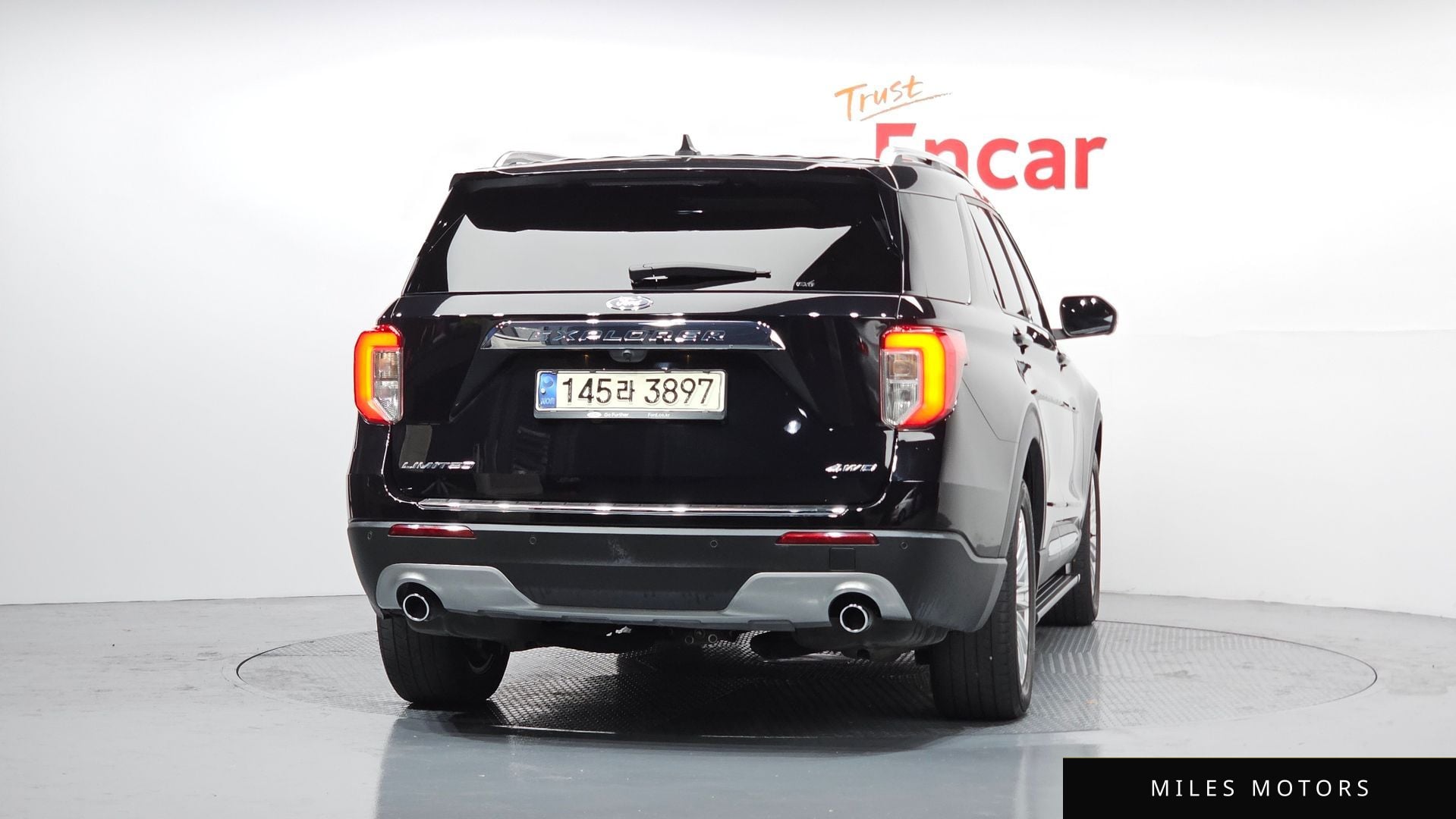Ford Explorer 2021 — миниатюра 4