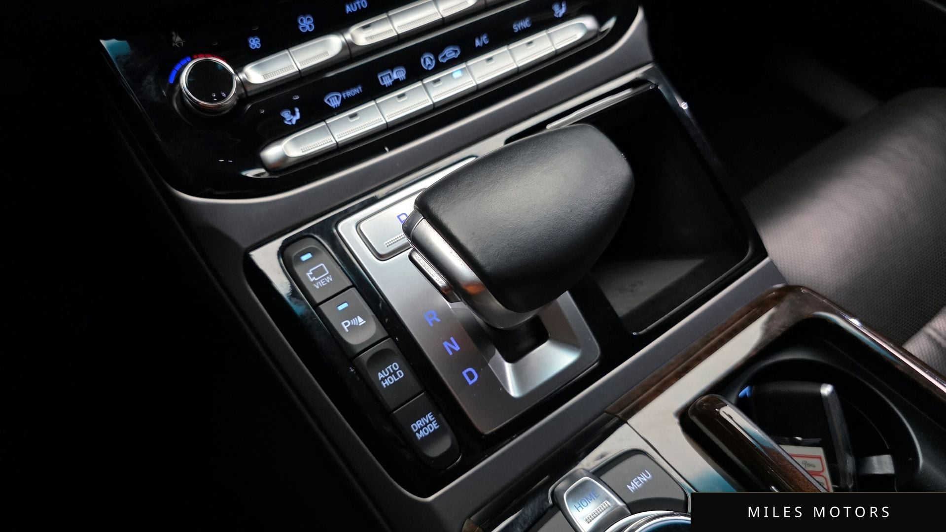 Genesis EQ900 2018 — миниатюра 9