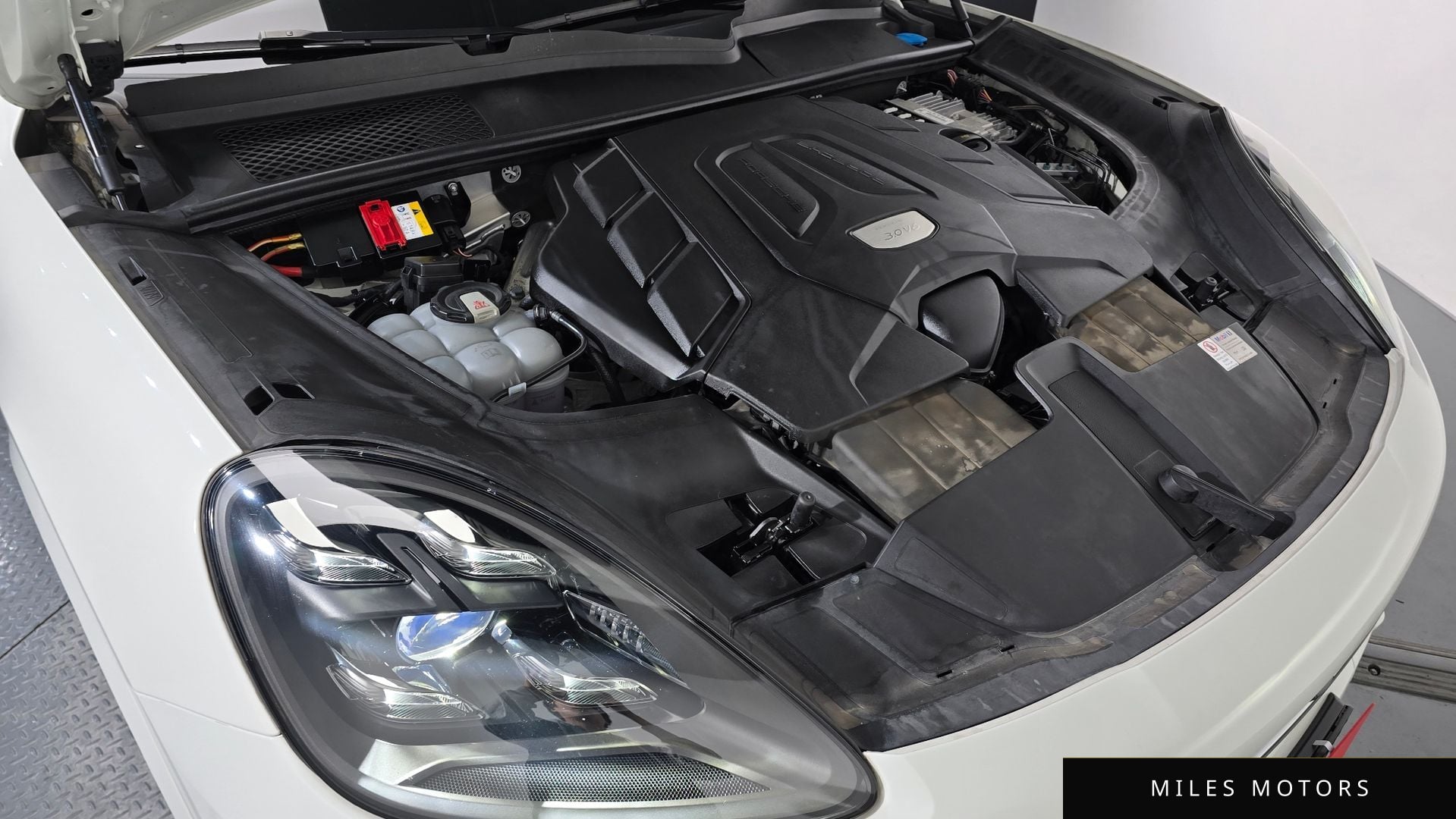Porsche 카이엔 (PO536) 2021 — миниатюра 6