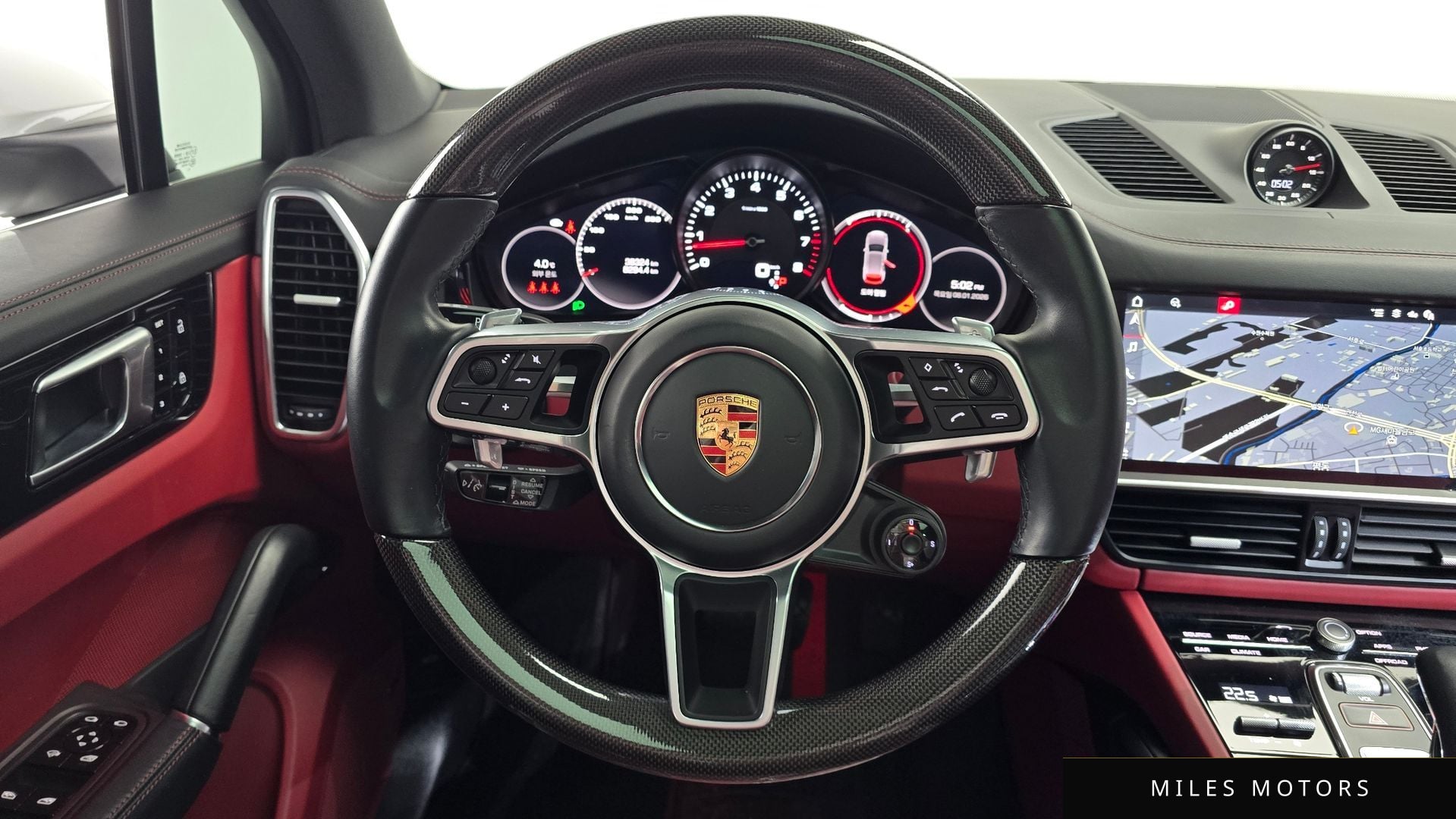 Porsche 카이엔 (PO536) 2021 — миниатюра 13