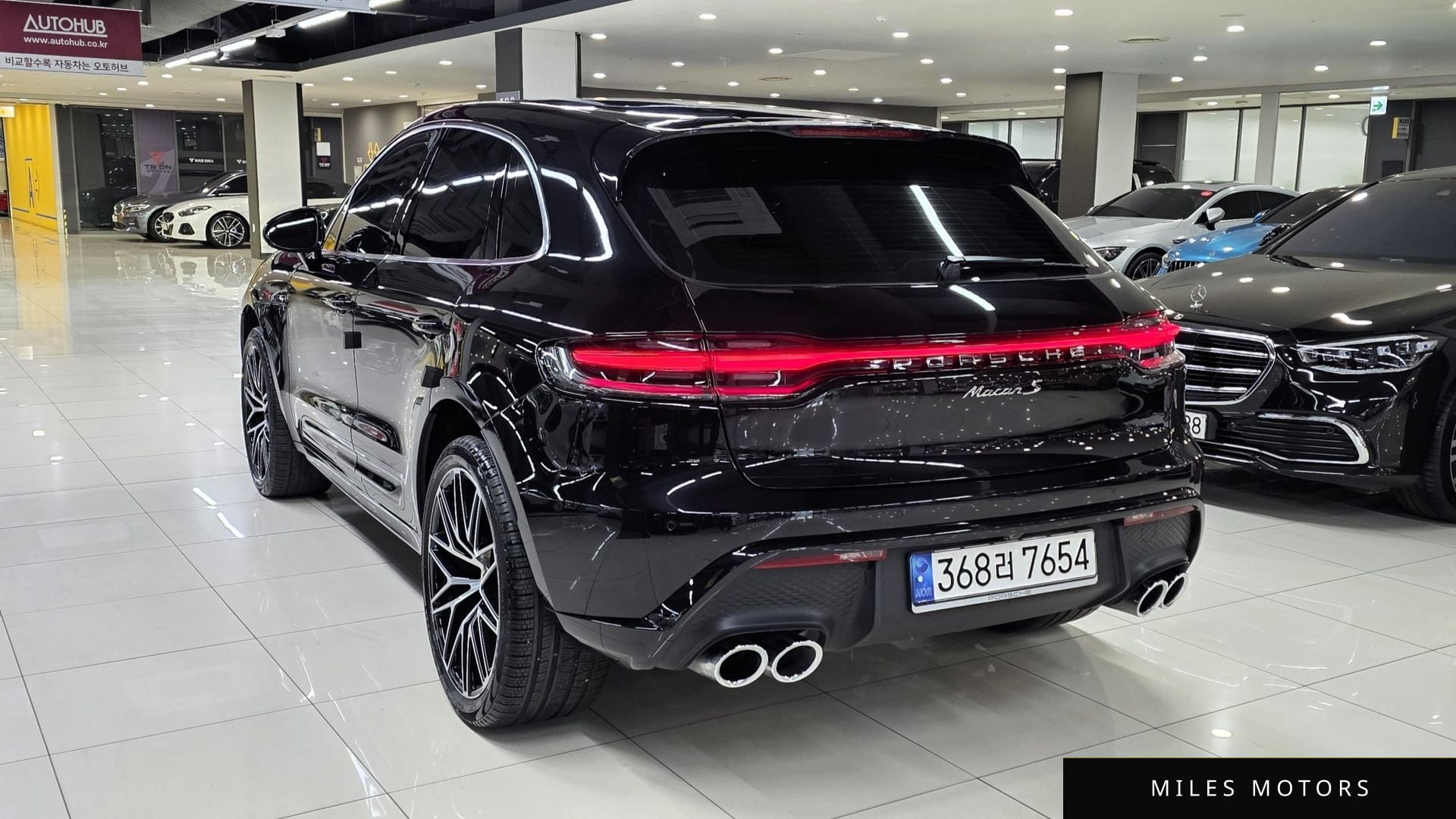 Porsche Macan 2022 — миниатюра 7
