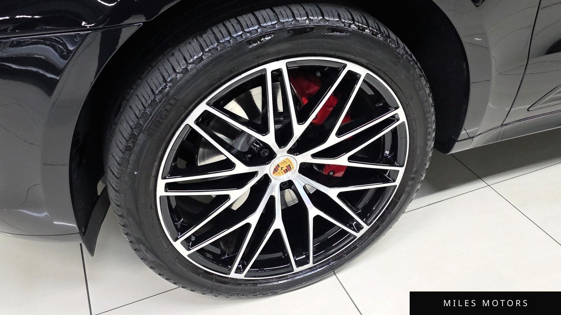 Porsche Macan 2022 — миниатюра 19