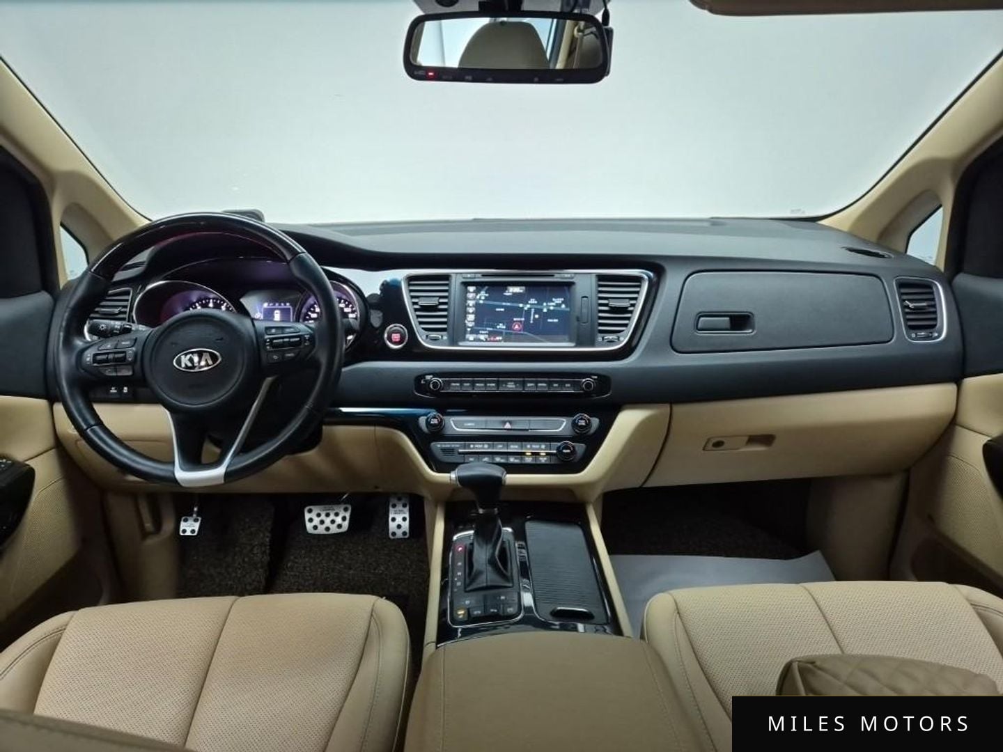 Kia Canival 2018 — миниатюра 6