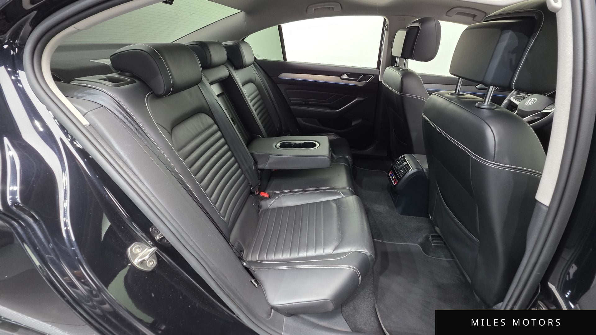 Volkswagen 파사트 GT(B8) 2022 — миниатюра 19
