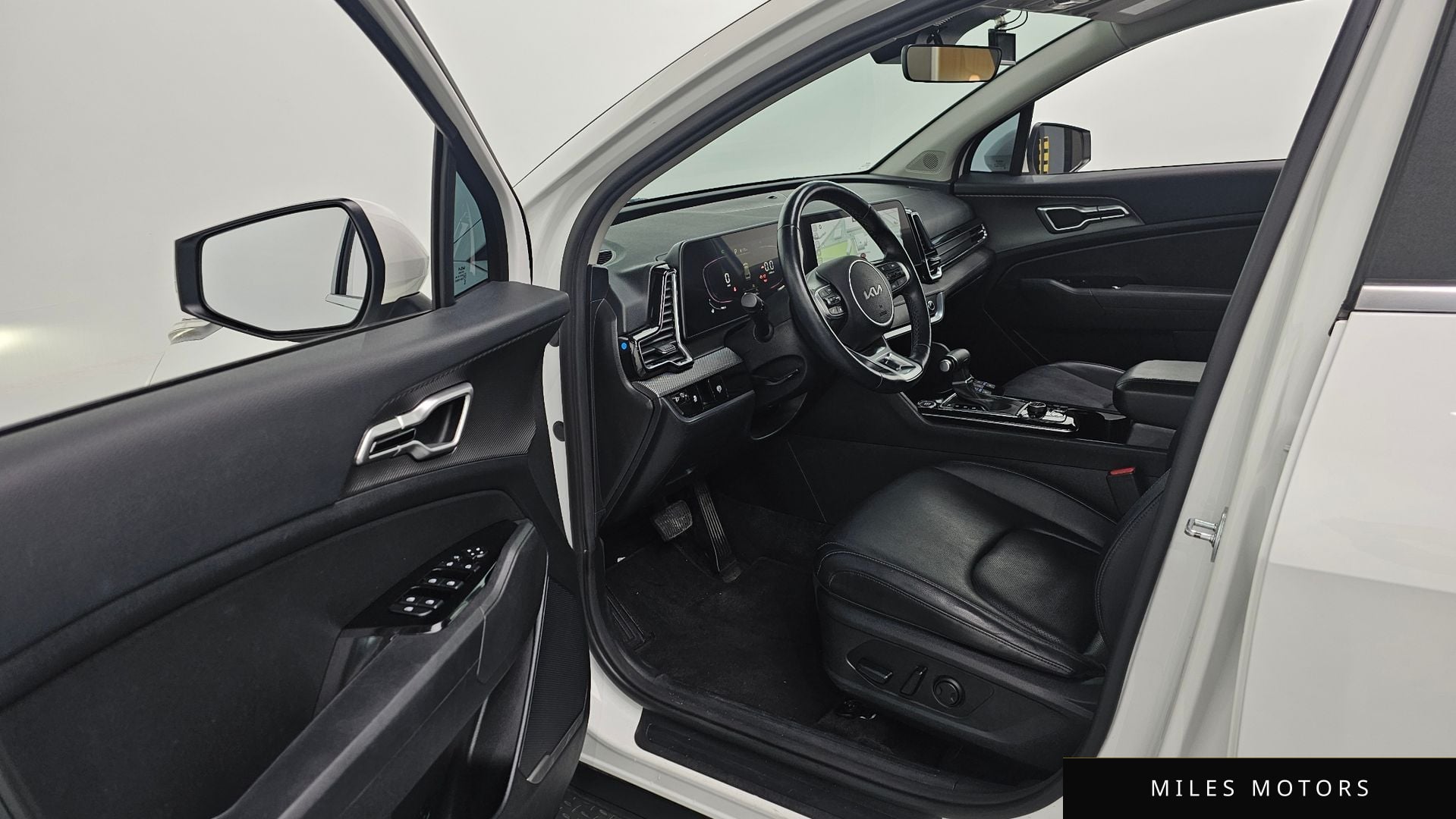 Kia Sportage 2022 — миниатюра 10