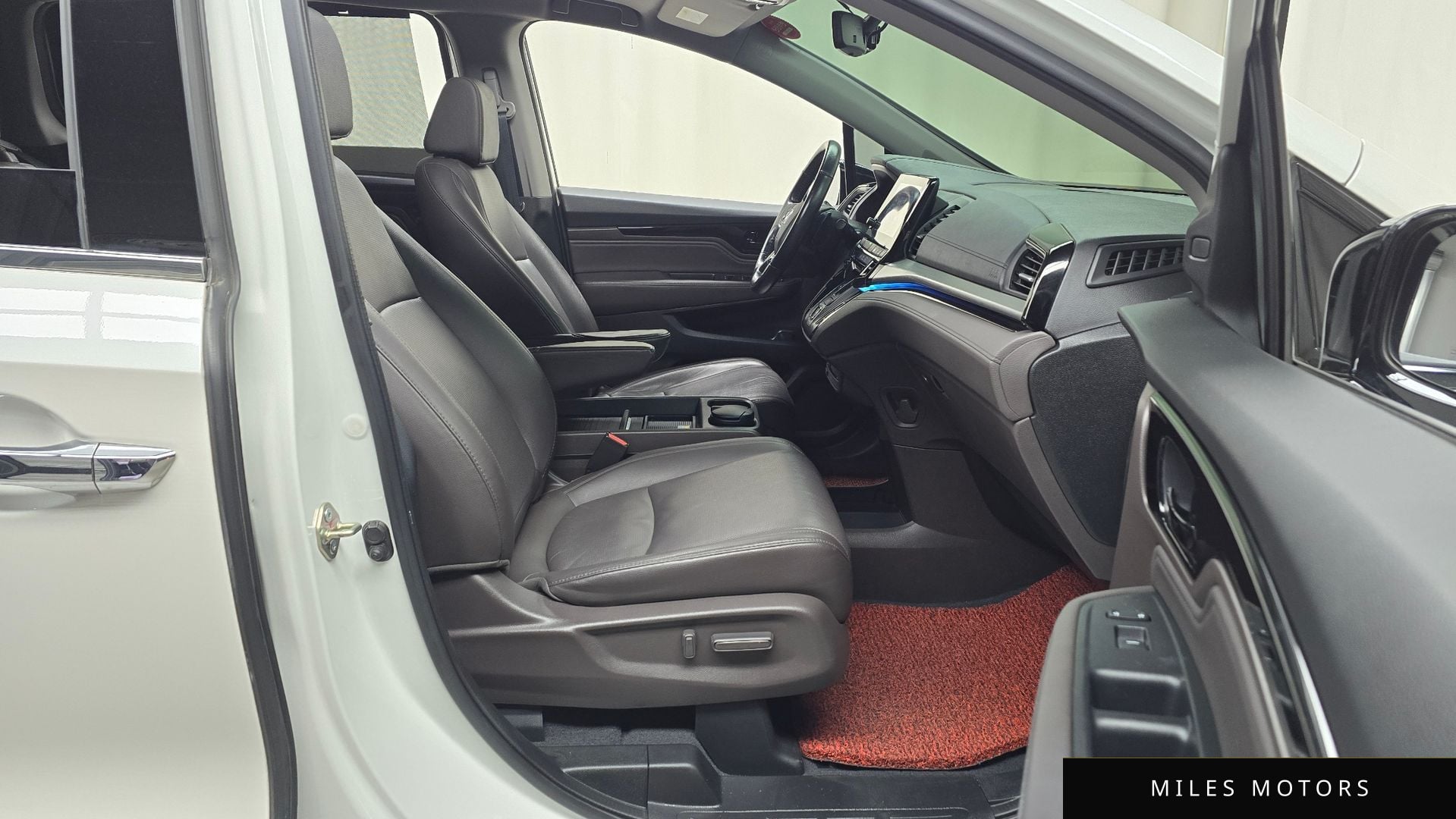 Honda 오딧세이 2020 — миниатюра 11