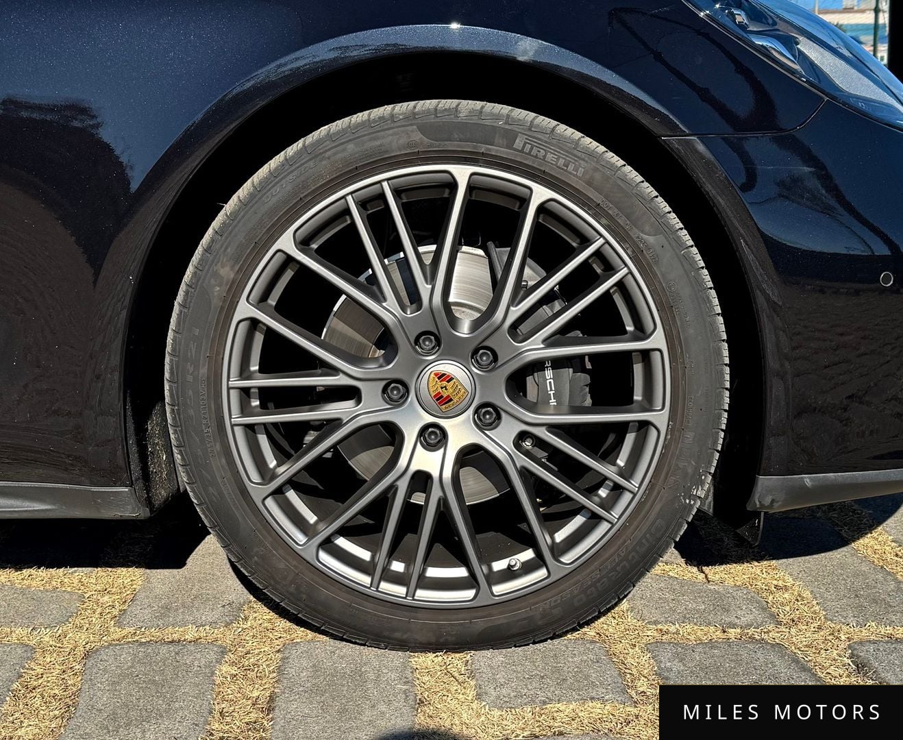 Porsche Panamera 2023 — миниатюра 8