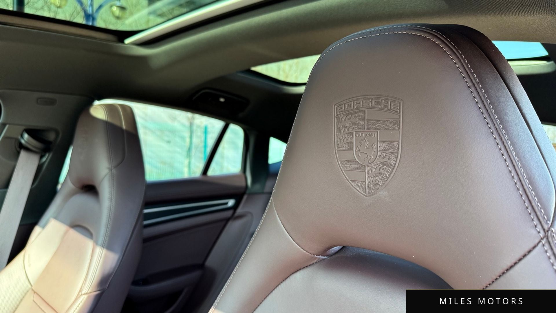 Porsche Panamera 2023 — миниатюра 12