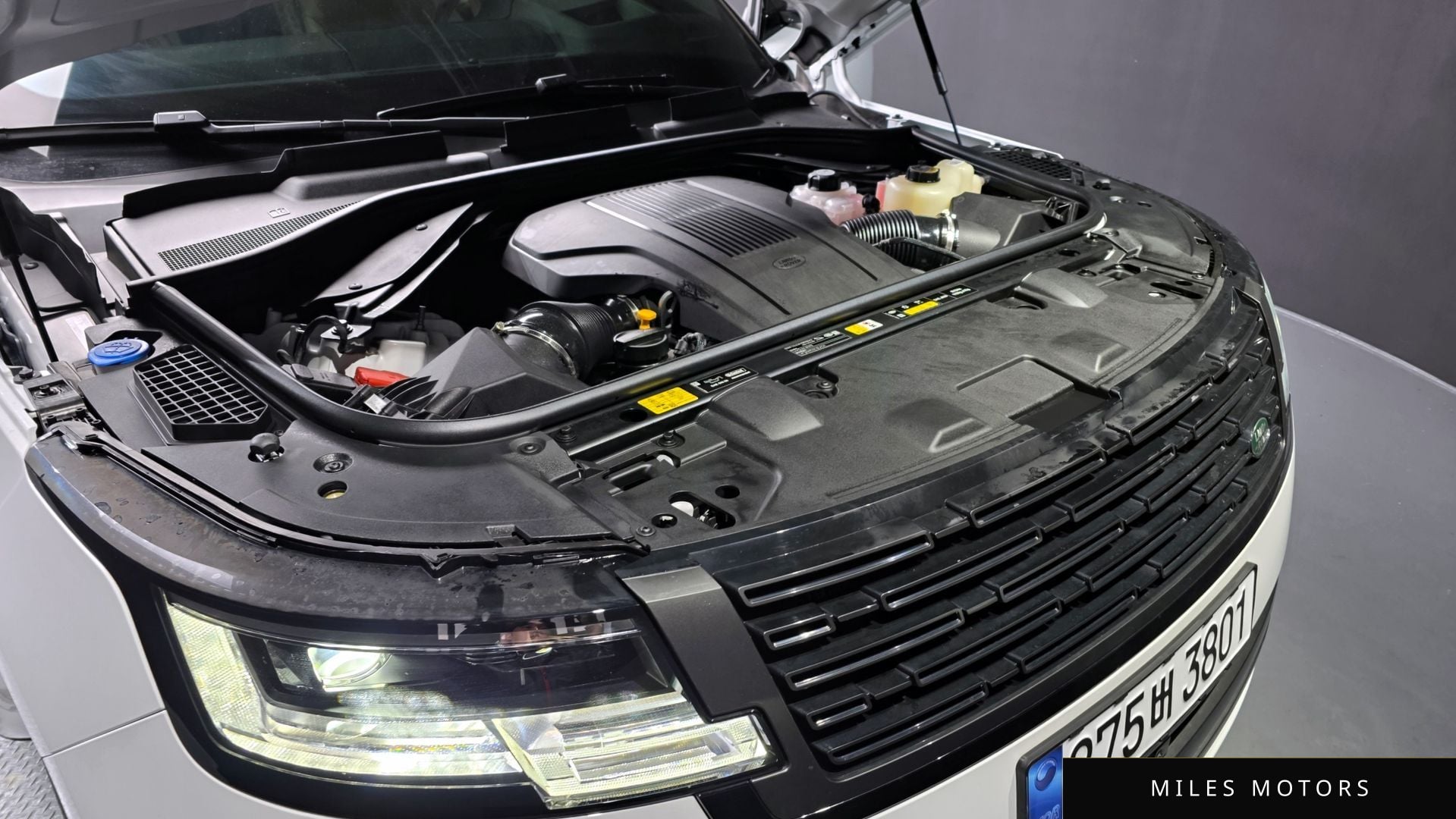 Land Rover Range Rover 2025 — миниатюра 6